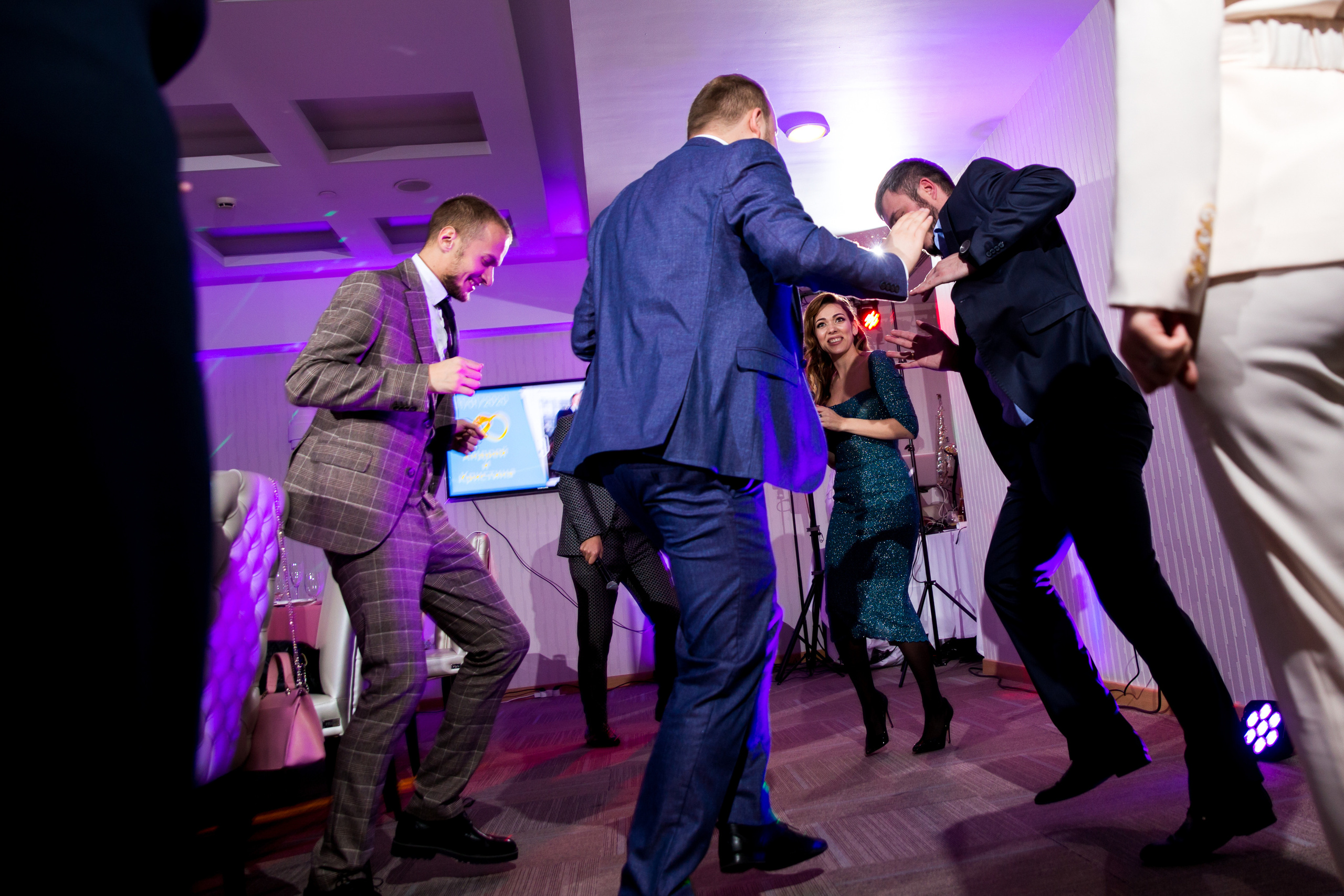 Фотосъёмка зимой на свадьбе. Ведущий на праздник в Москве / Денис Аганин