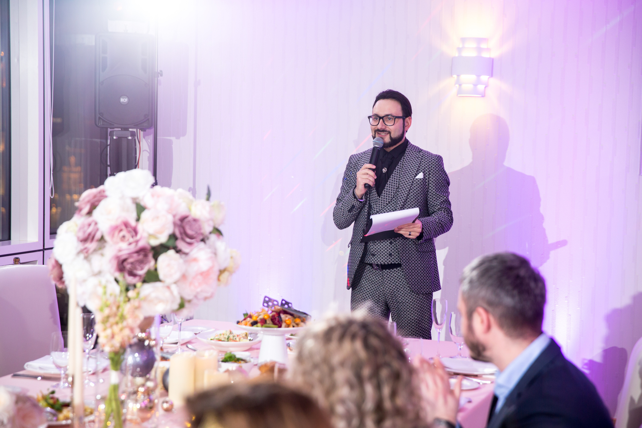 Фотосъёмка зимой на свадьбе. Ведущий на праздник в Москве / Денис Аганин