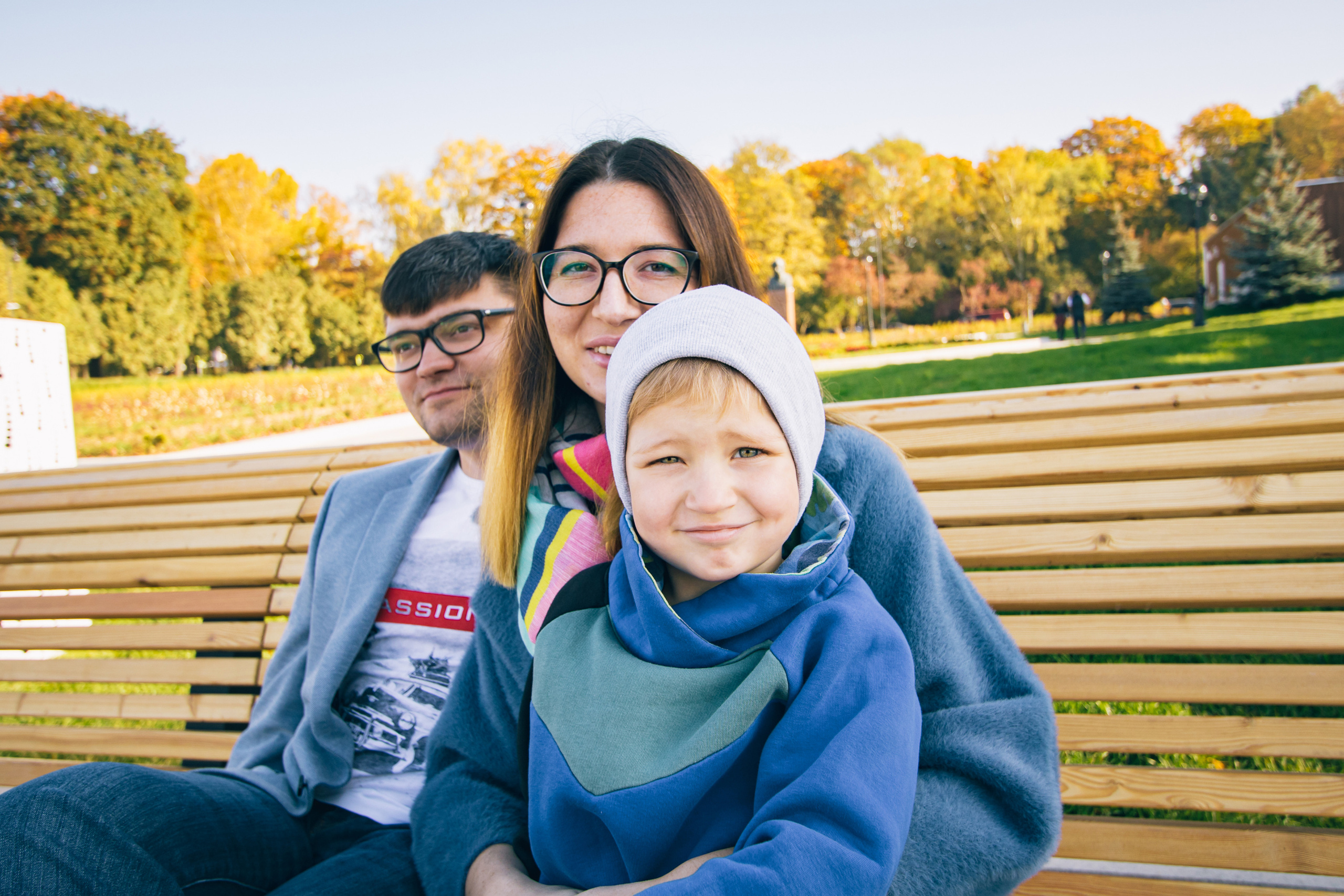 Семейная фотосъёмка на улице. Ведущий на праздник в Москве / Денис Аганин