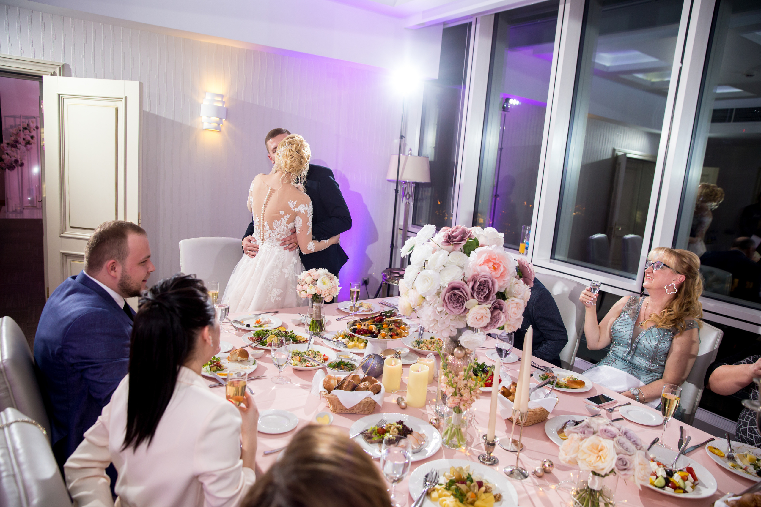 Фотосъёмка зимой на свадьбе. Ведущий на праздник в Москве / Денис Аганин