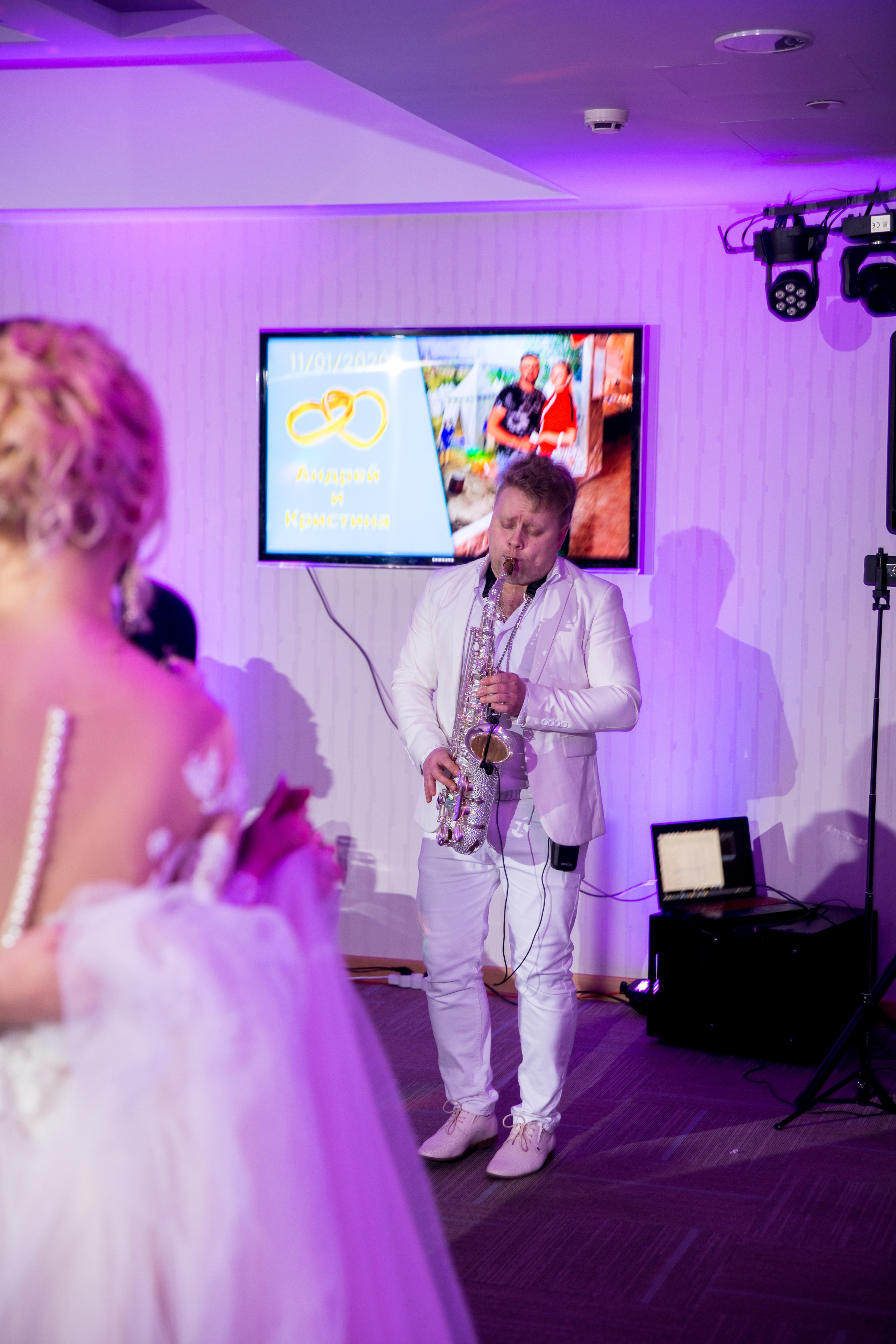 Фотосъёмка зимой на свадьбе. Ведущий на праздник в Москве / Денис Аганин