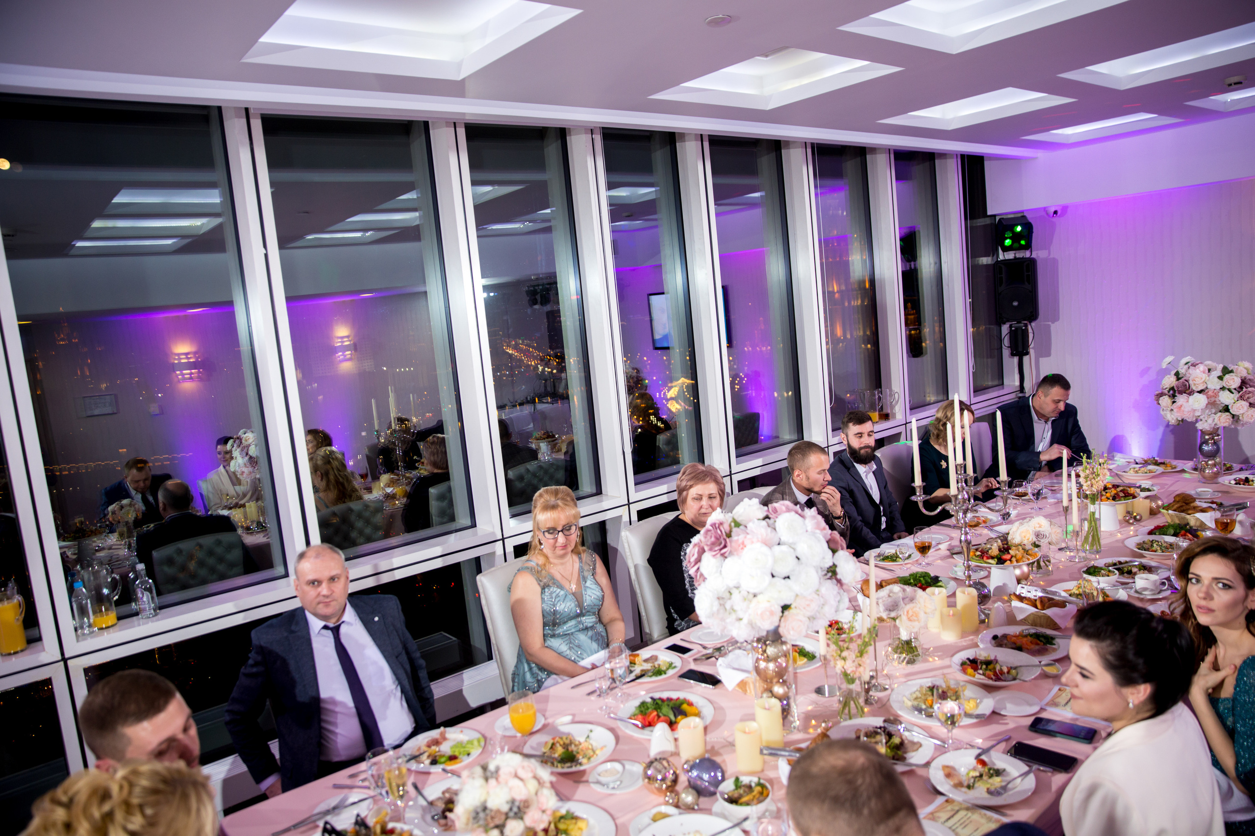 Фотосъёмка зимой на свадьбе. Ведущий на праздник в Москве / Денис Аганин