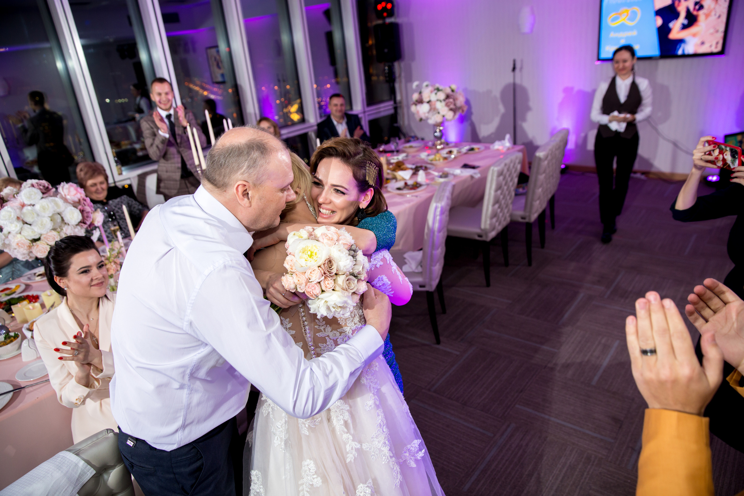 Фотосъёмка зимой на свадьбе. Ведущий на праздник в Москве / Денис Аганин