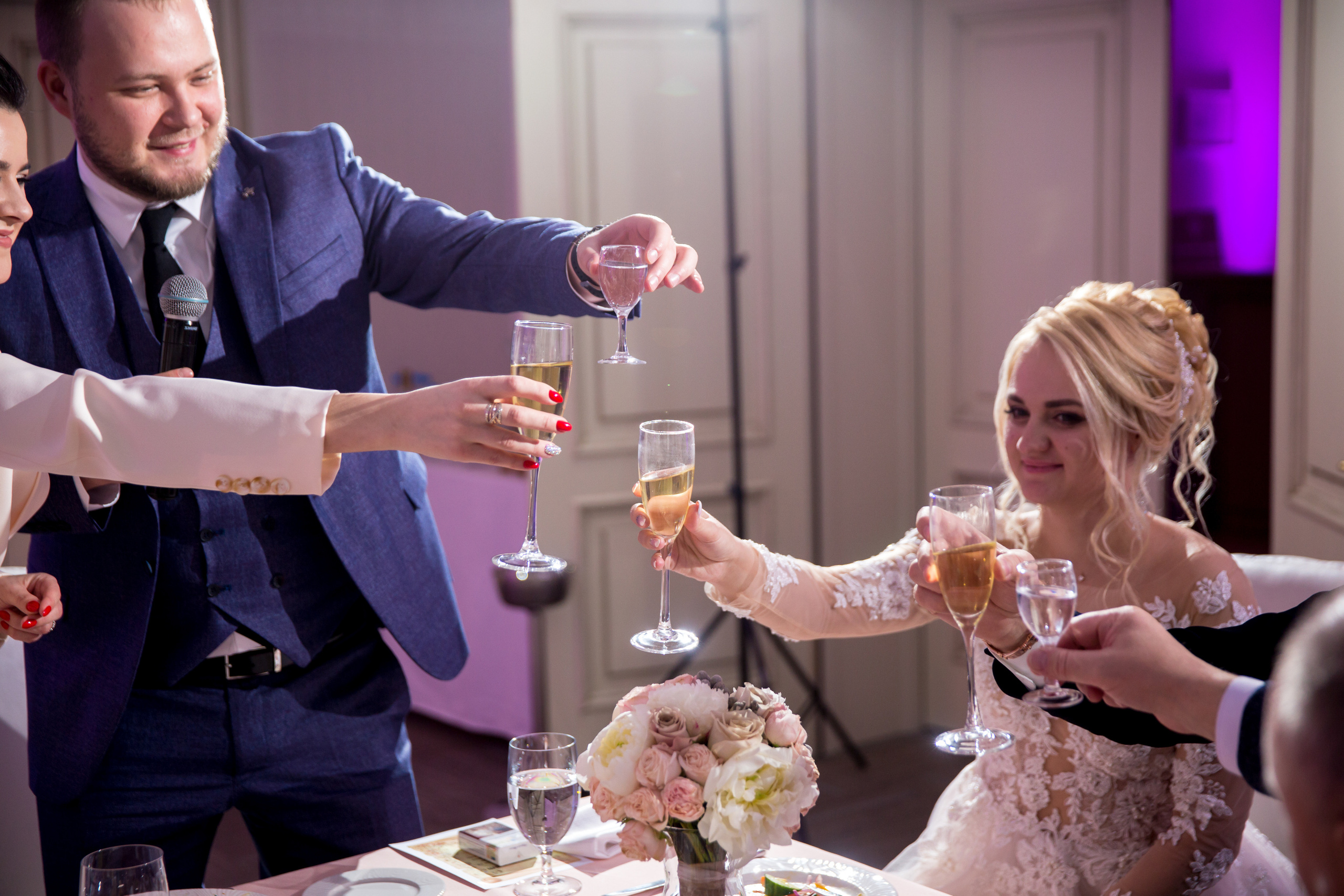 Фотосъёмка зимой на свадьбе. Ведущий на праздник в Москве / Денис Аганин