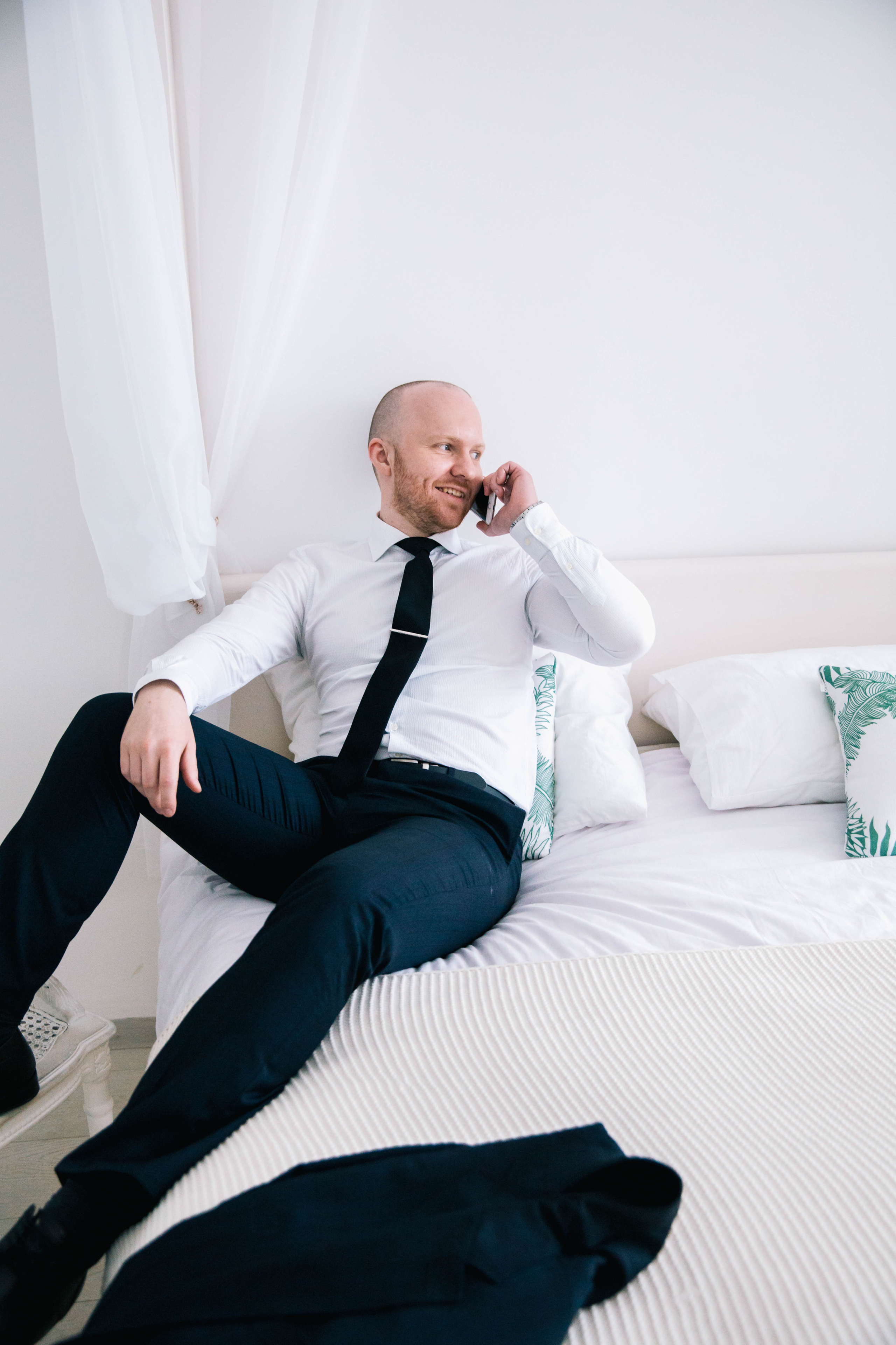 Свадебная фотосъёмка в студии. Ведущий на праздник в Москве / Денис Аганин