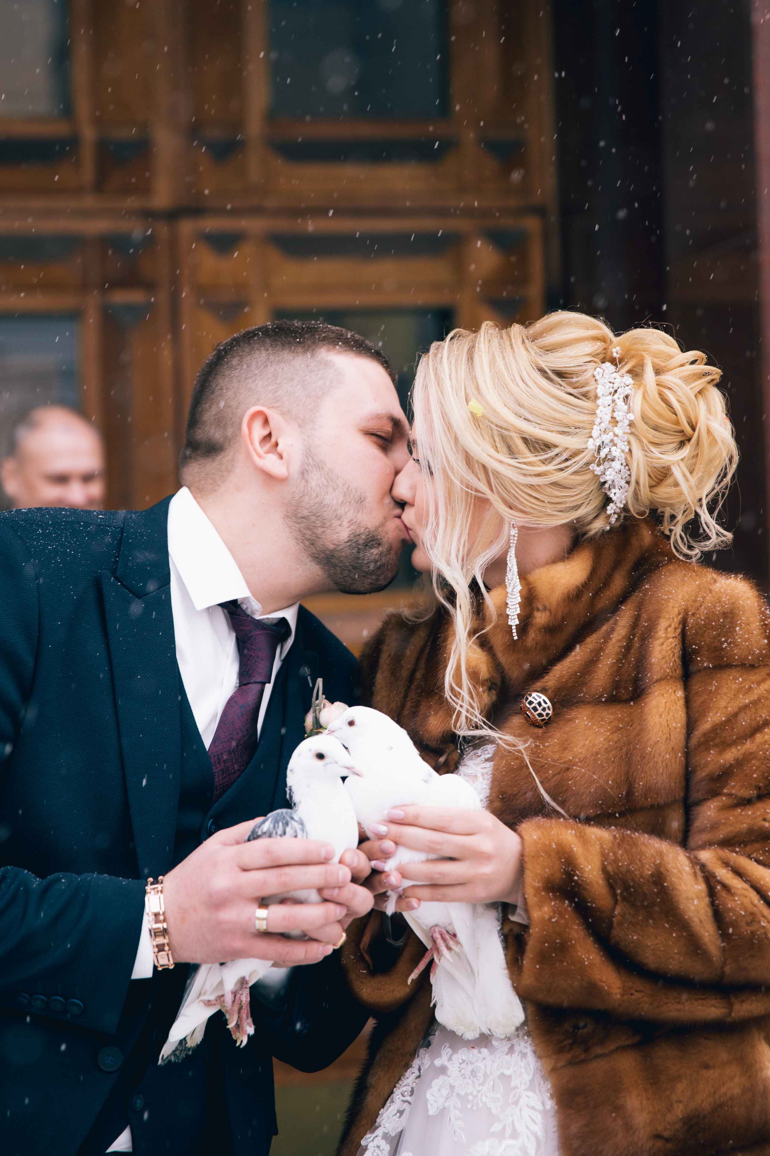 Фотосъёмка зимой на свадьбе. Ведущий на праздник в Москве / Денис Аганин