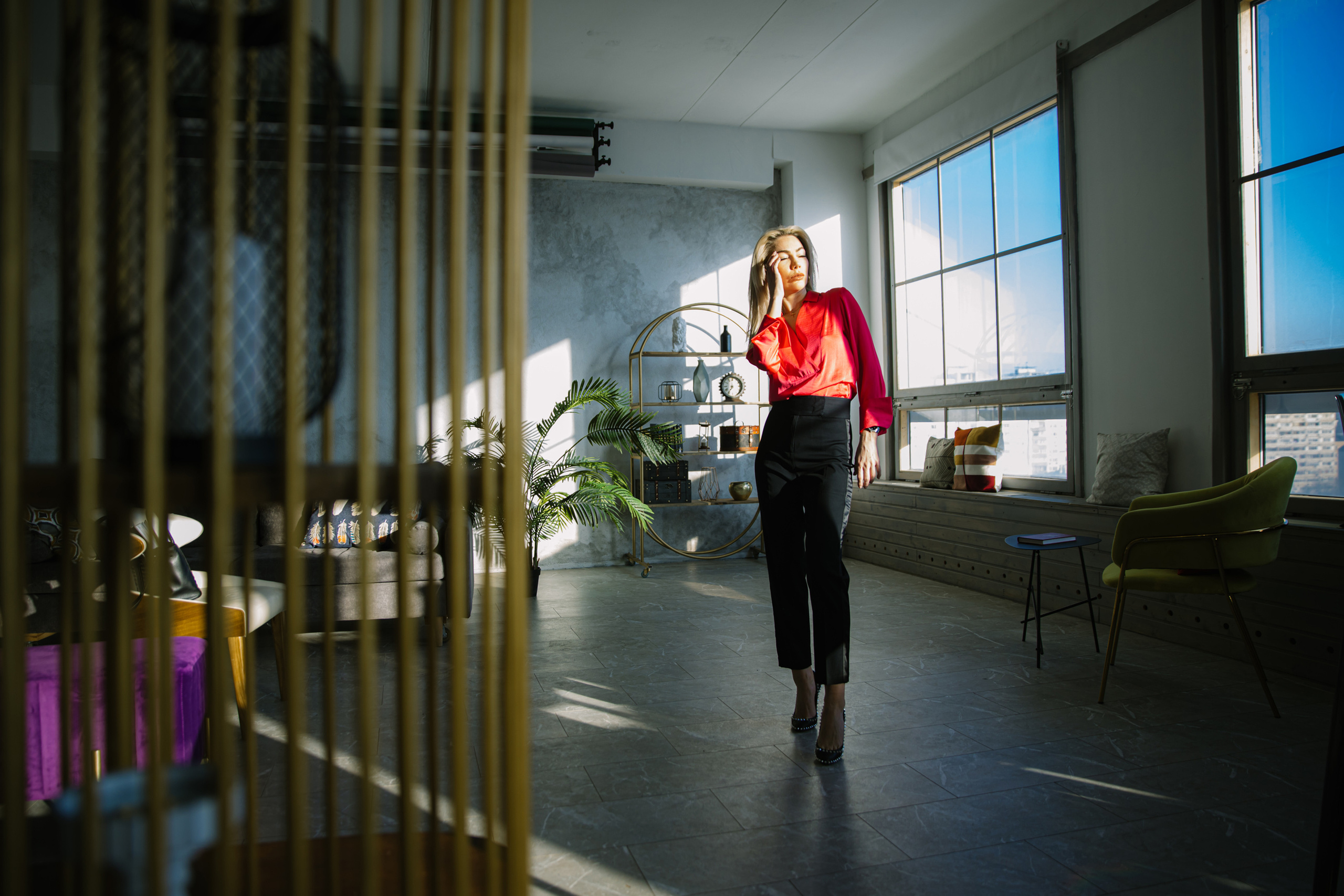 Женский портрет. Ведущий на праздник в Москве / Денис Аганин