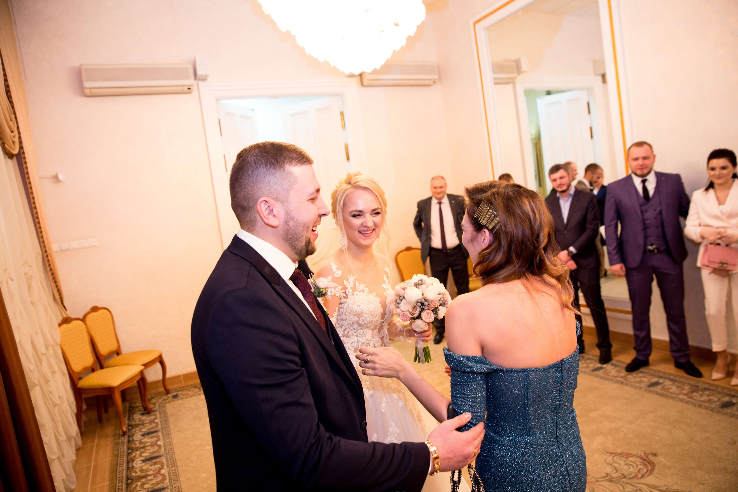 Фотосъёмка зимой на свадьбе. Ведущий на праздник в Москве / Денис Аганин