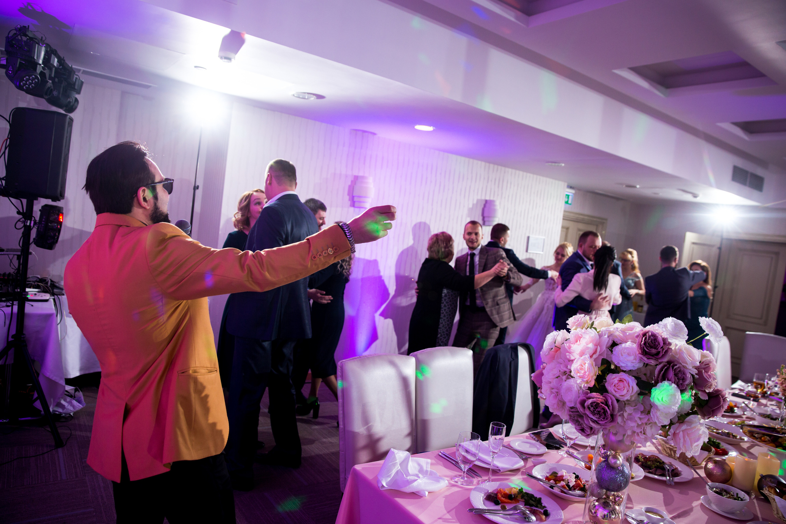 Фотосъёмка зимой на свадьбе. Ведущий на праздник в Москве / Денис Аганин