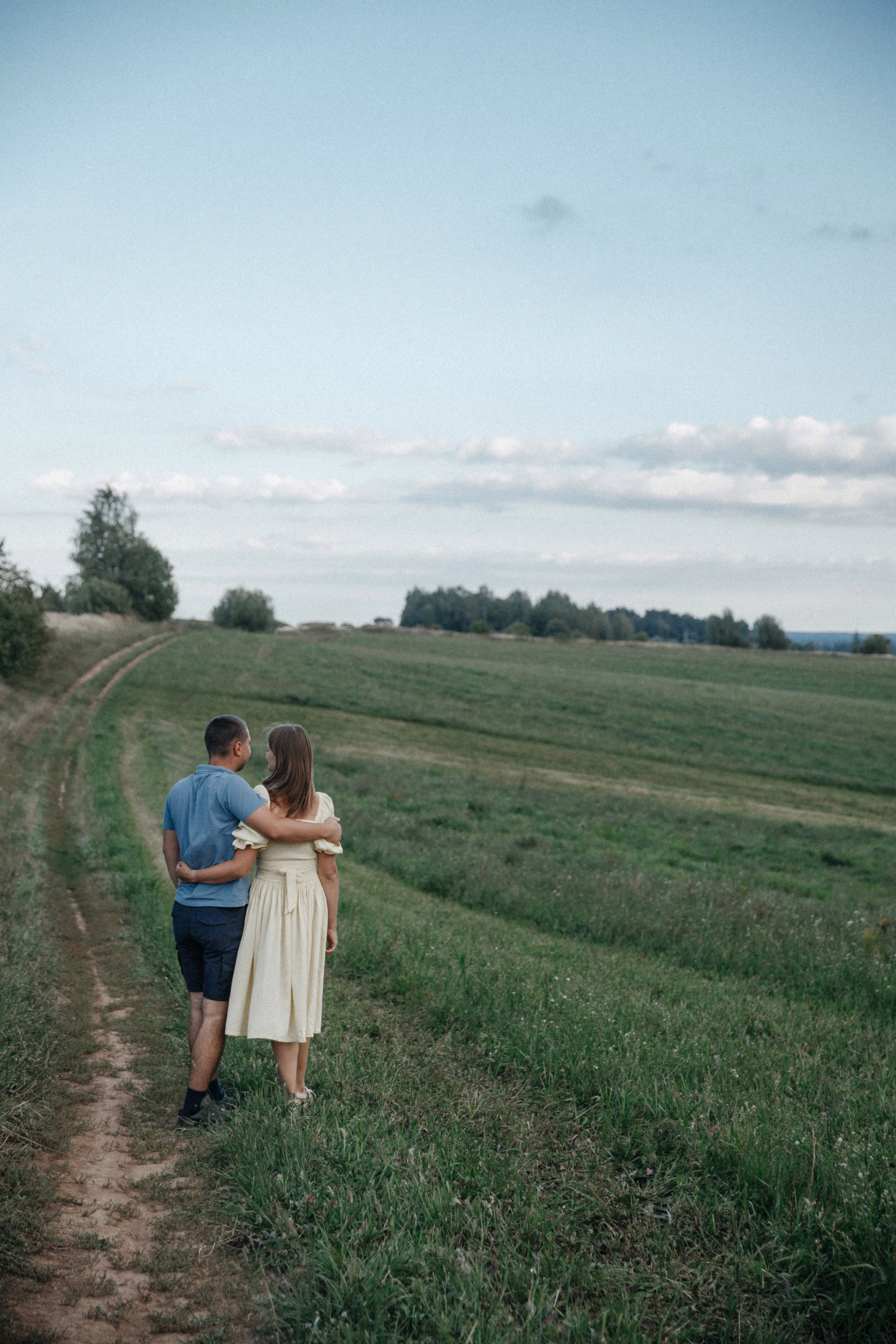 Семейная фотосессия в поле. Фотограф во Владимире Татьяна Бабикова