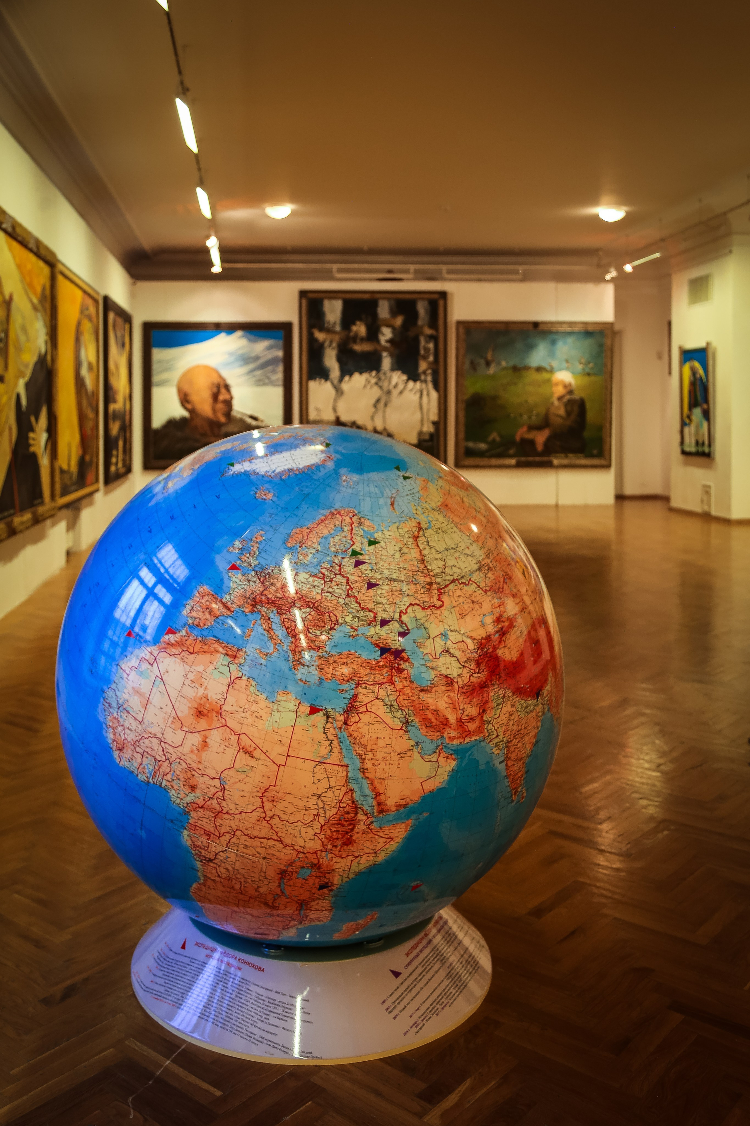 Открытие выставки Федора Конюхова. Дарья Письменюк / Darya Leitstern — фотограф, музыкант, журналист, путешественник