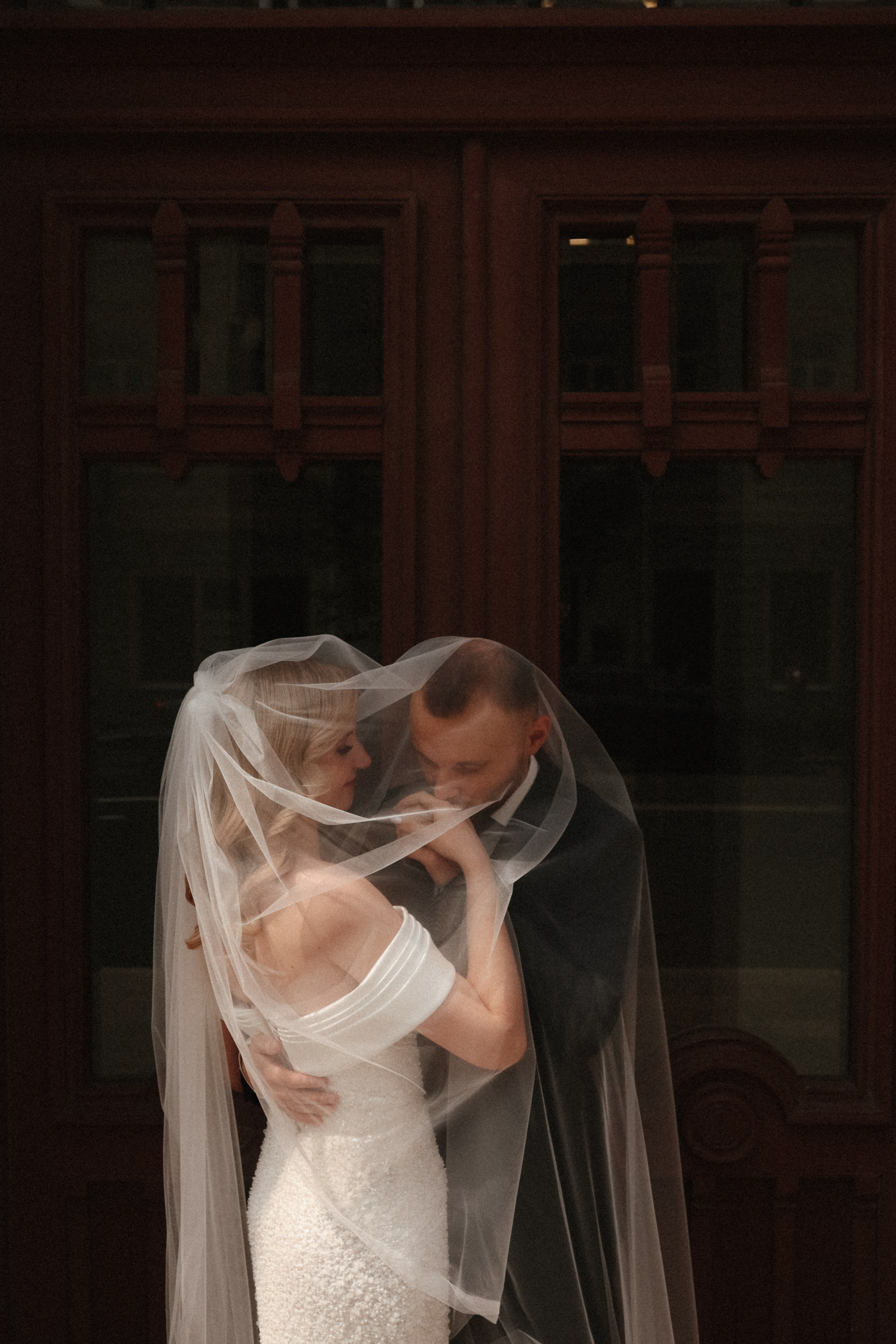 Фата в виде сердечка. Свадебный и семейный фотограф в Самаре и Москве