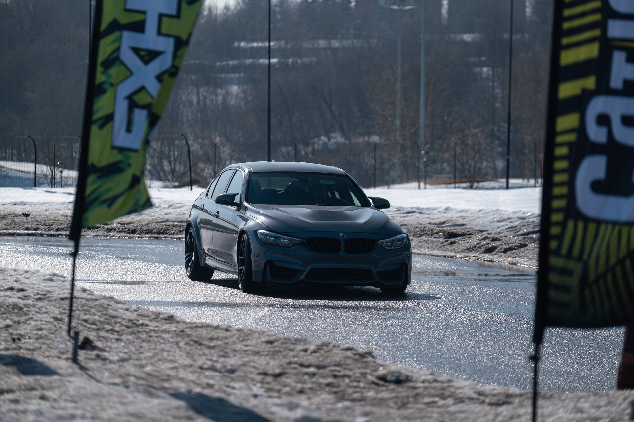 Спортивная автомобильная съемка. Malenkyia