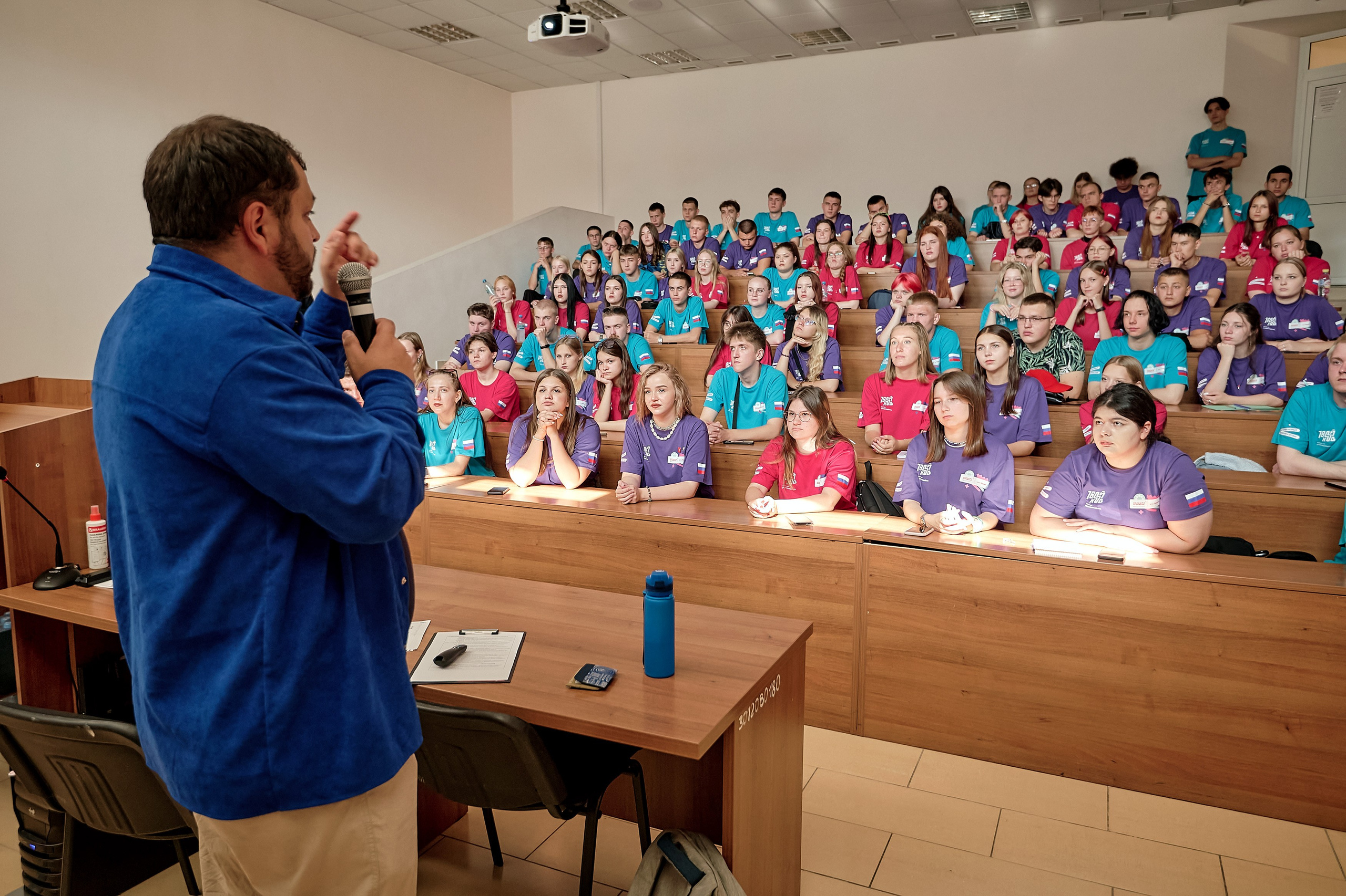 Большая перемена. Фотограф Яковлев Роман — Красноярск