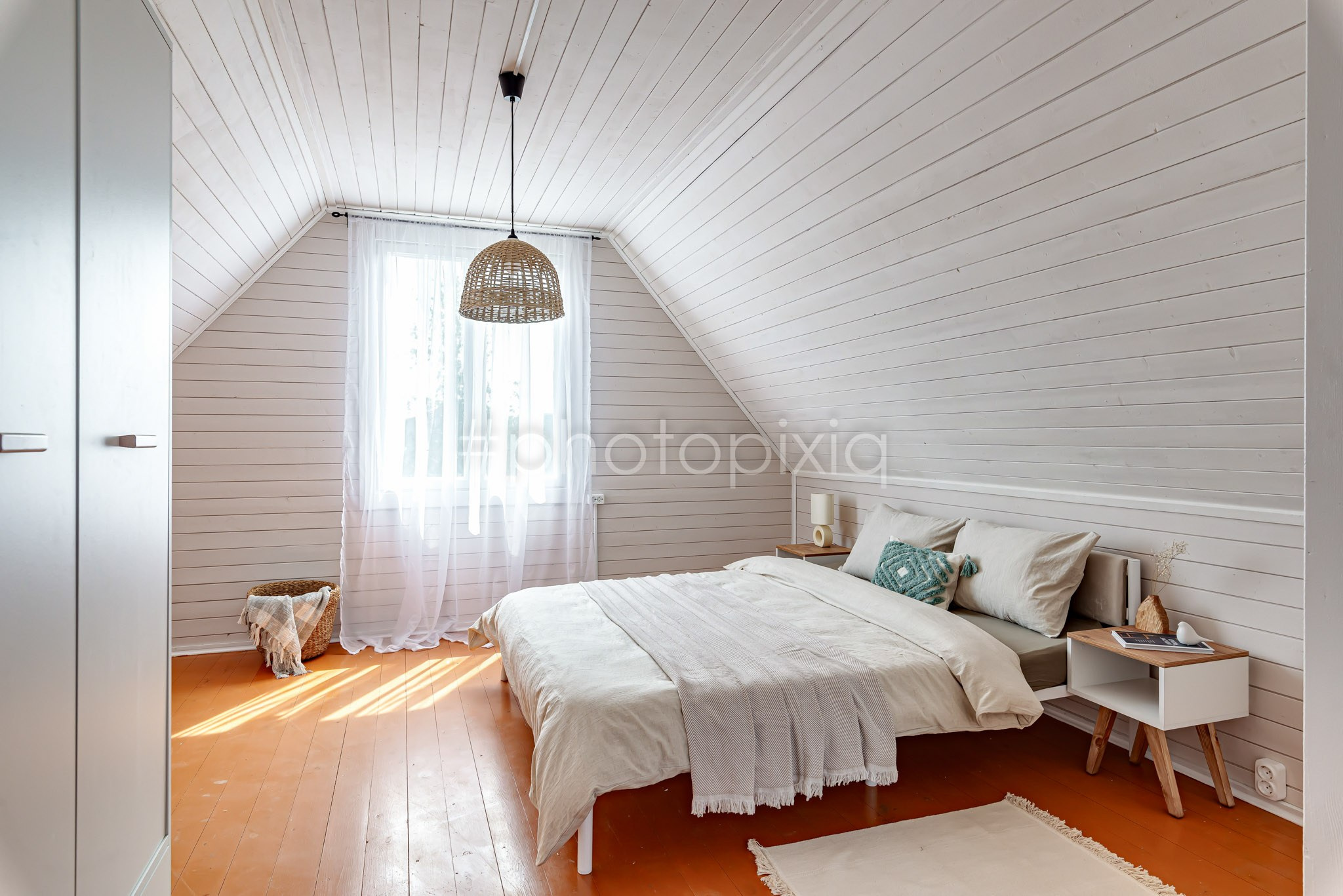 Съёмка дачного дома для продажи в ДНП Солнечный. Интерьерная съёмка и виртуальные туры — Интерьерный фотограф Кузнецов Сергей (photopixiq)