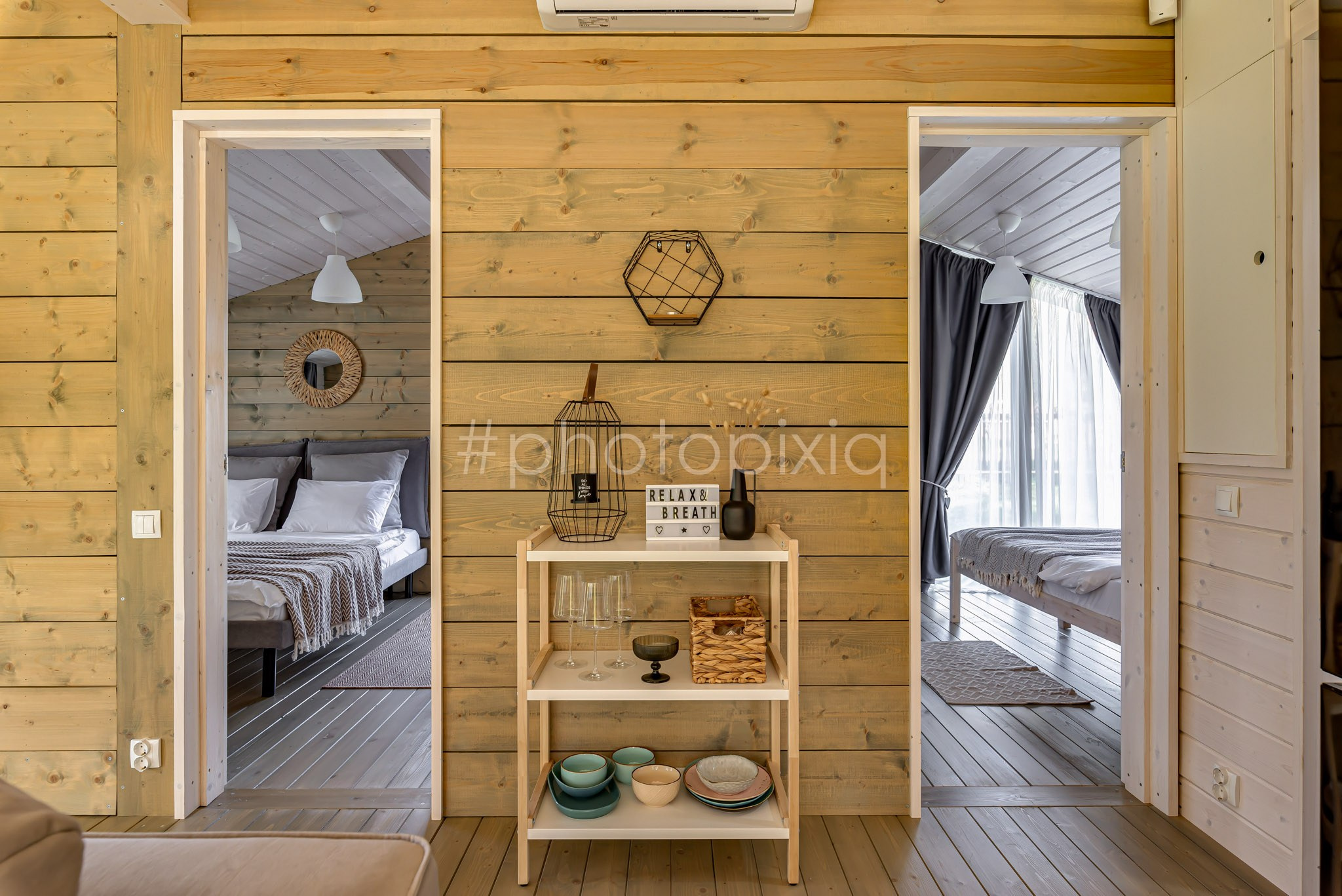 Съёмка загородного дома в КП Романовский Парк для сдачи в аренду. Интерьерная съёмка и виртуальные туры — Интерьерный фотограф Кузнецов Сергей (photopixiq)