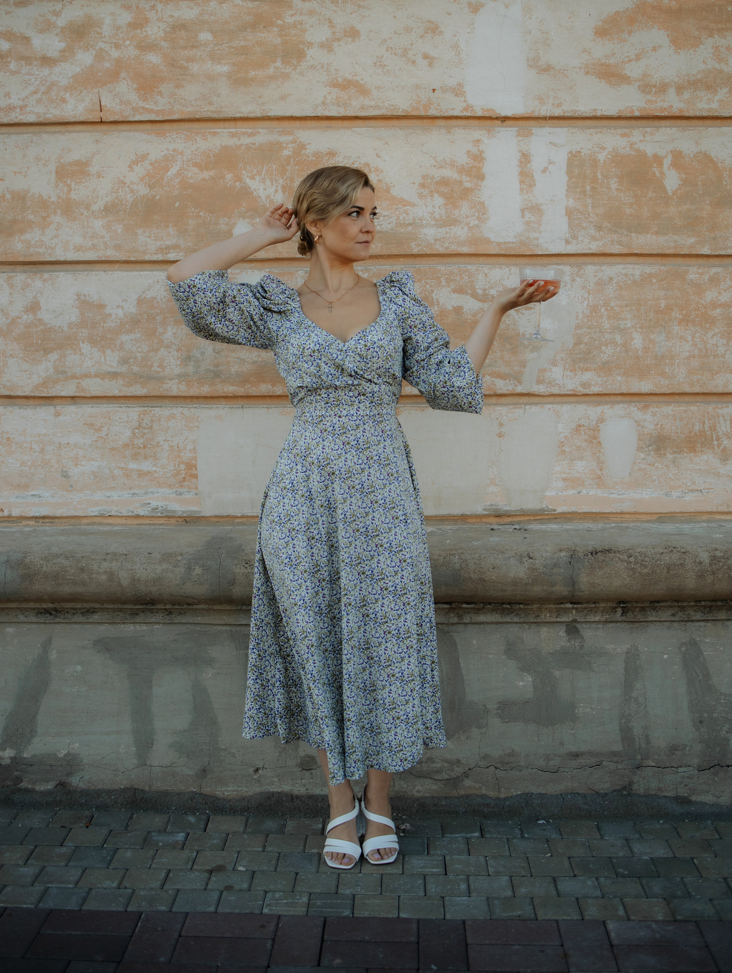 Фотосессия на природе для девушки на день рождения. Фотограф Углич и Ярославль Ольга Тятюшкина