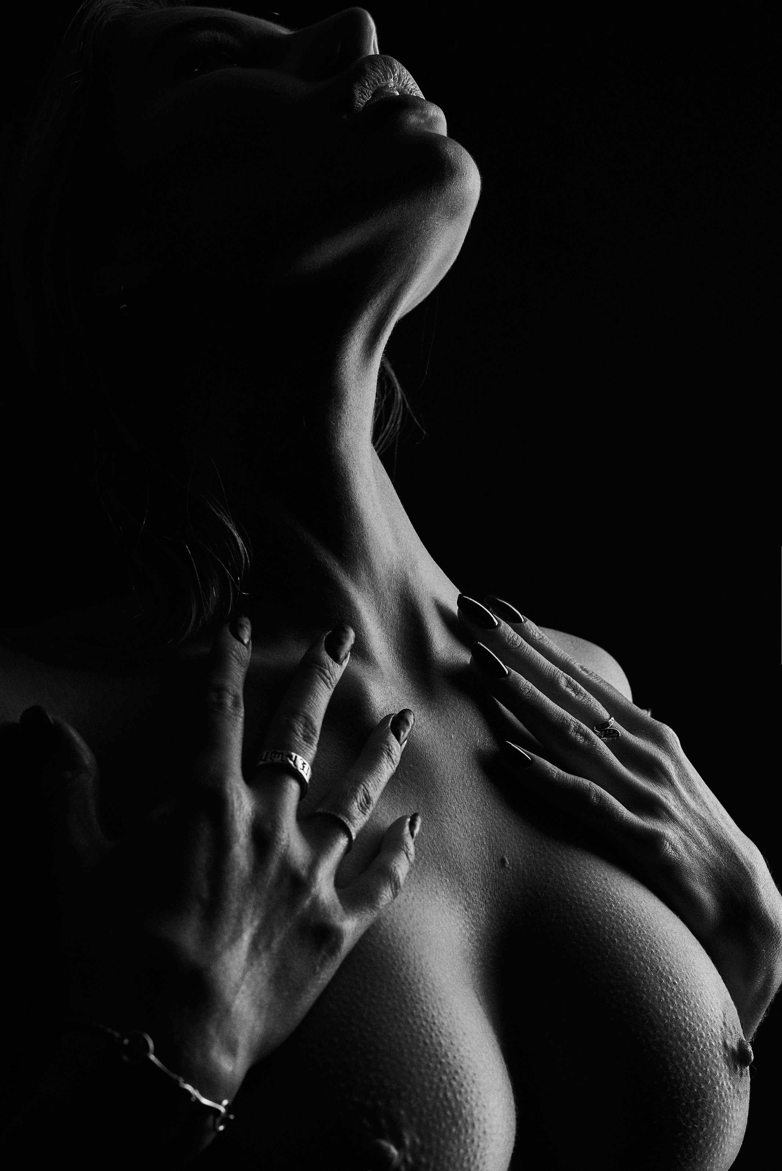 Классическая ню фотосъемка. Ню фотограф в городе Владивосток Алексей Кудряшов