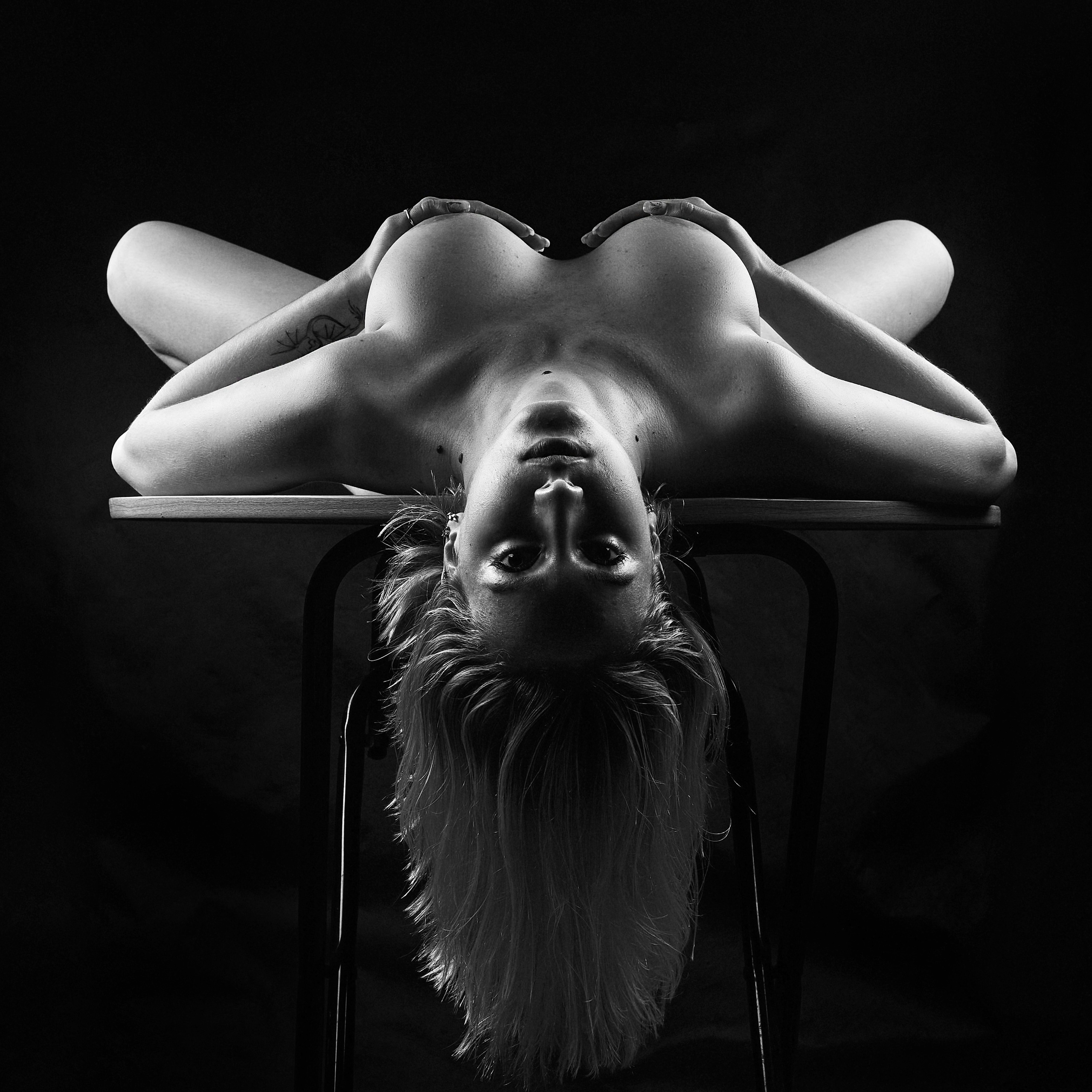 Классическая ню фотосъемка. Ню фотограф в городе Владивосток Алексей Кудряшов