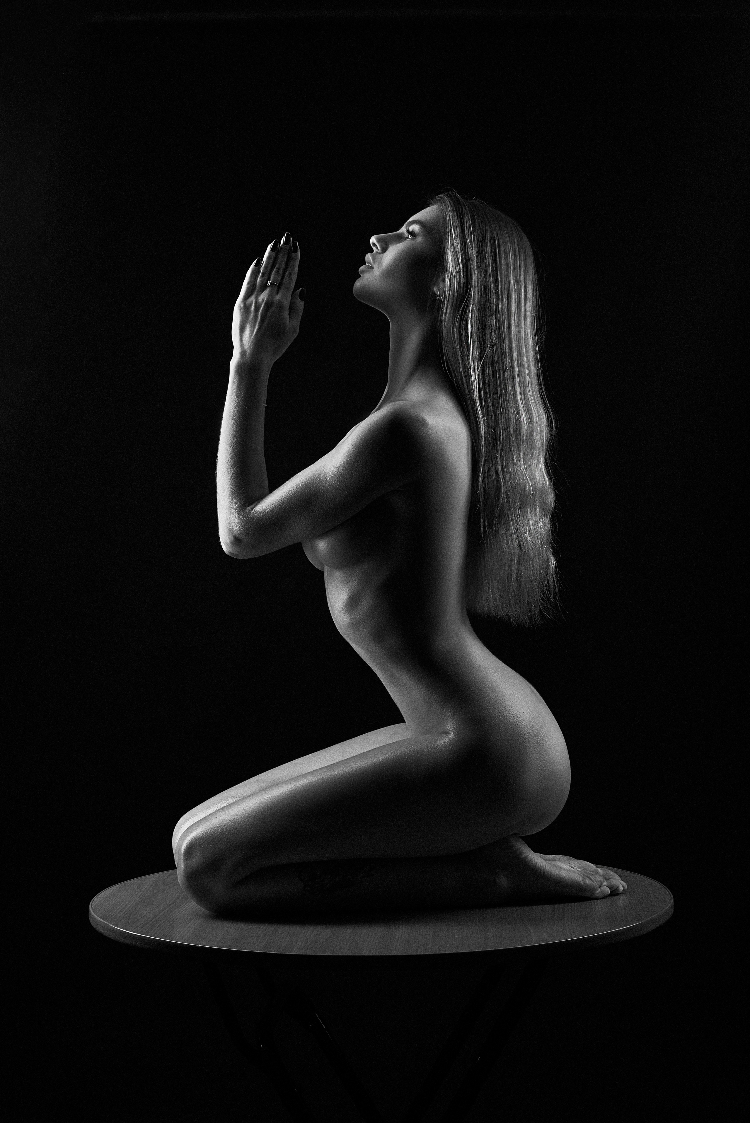 Классическая ню фотосъемка. Ню фотограф в городе Владивосток Алексей Кудряшов
