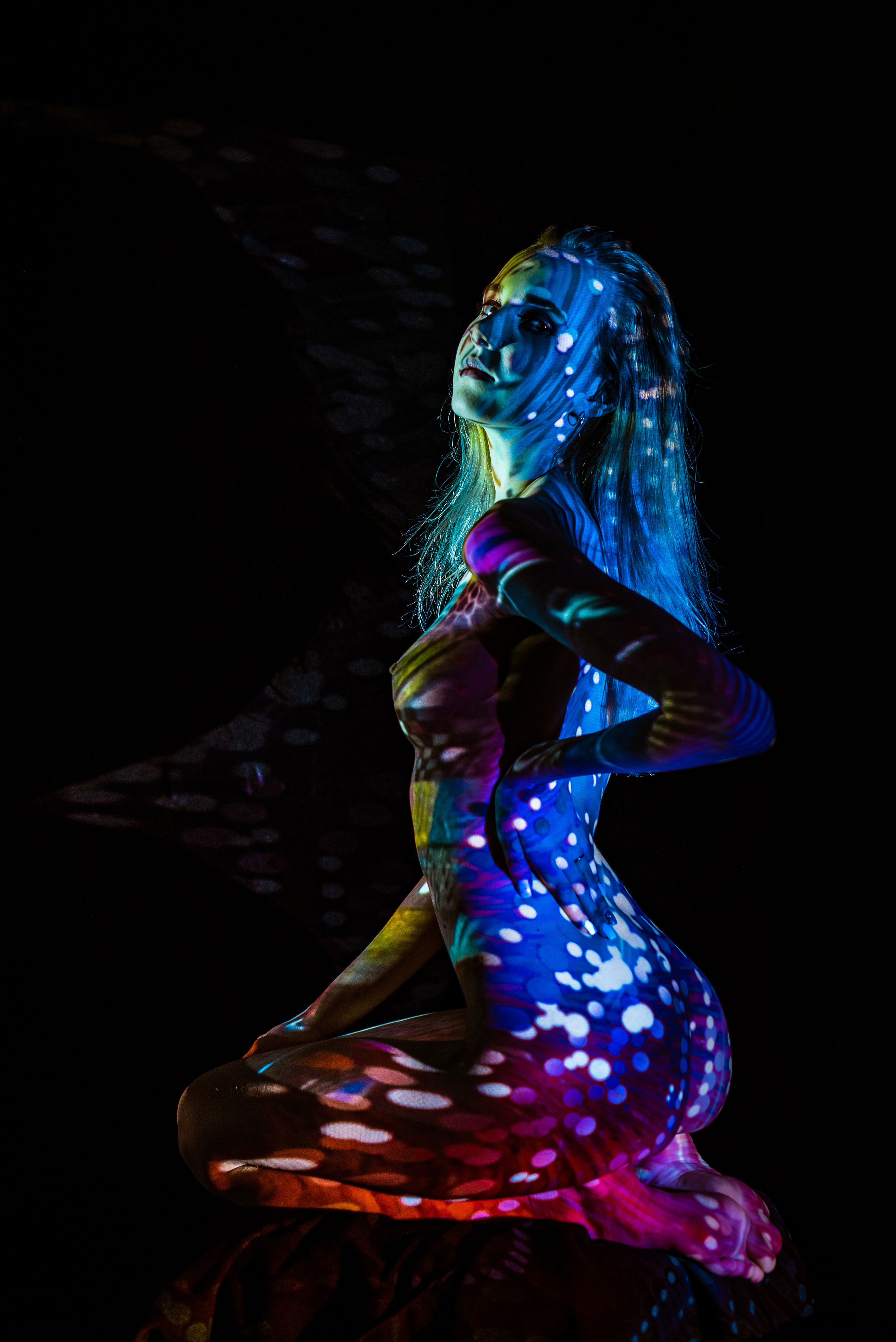 Съемка с проектором. Ню фотограф в городе Владивосток Алексей Кудряшов