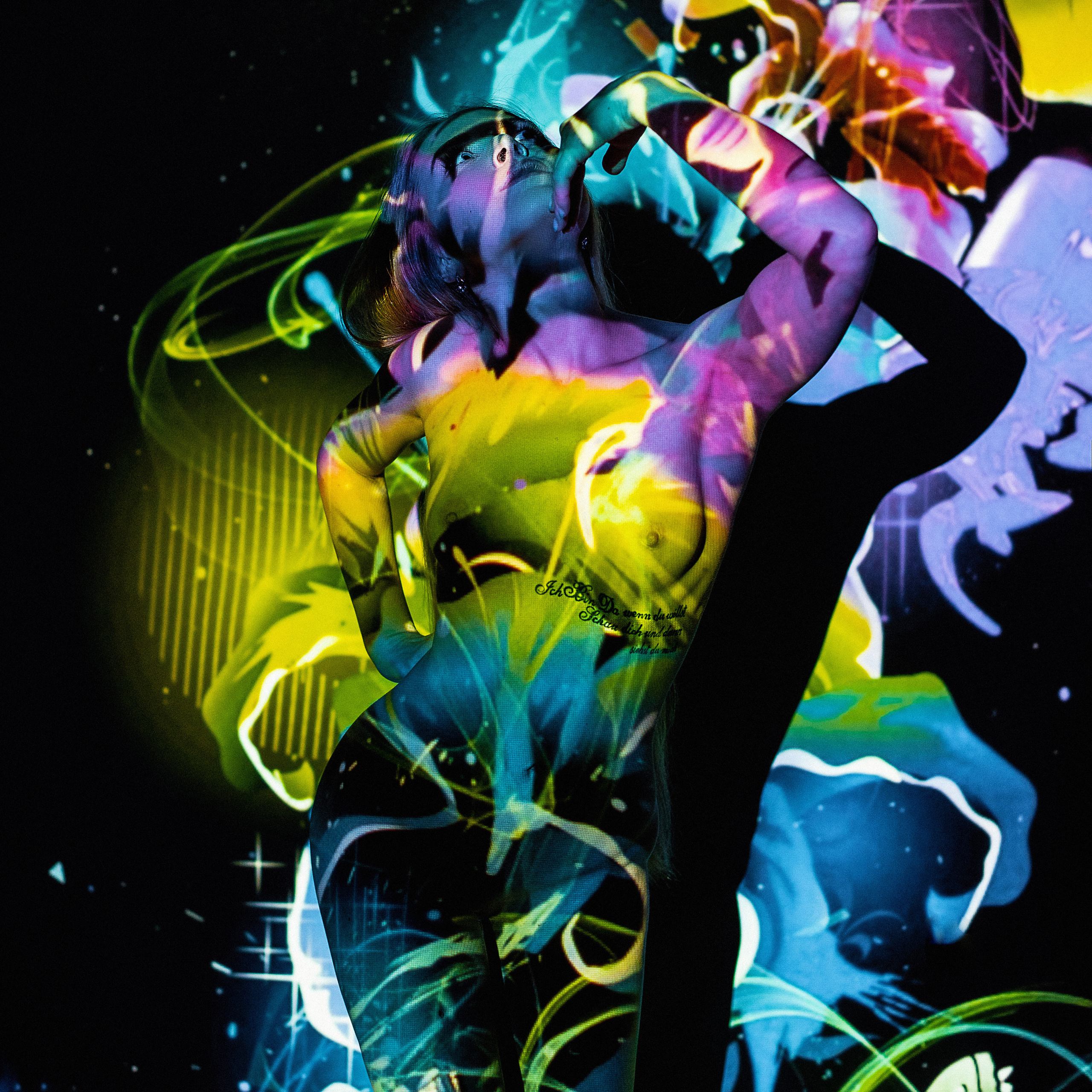 Съемка с проектором. Ню фотограф в городе Владивосток Алексей Кудряшов