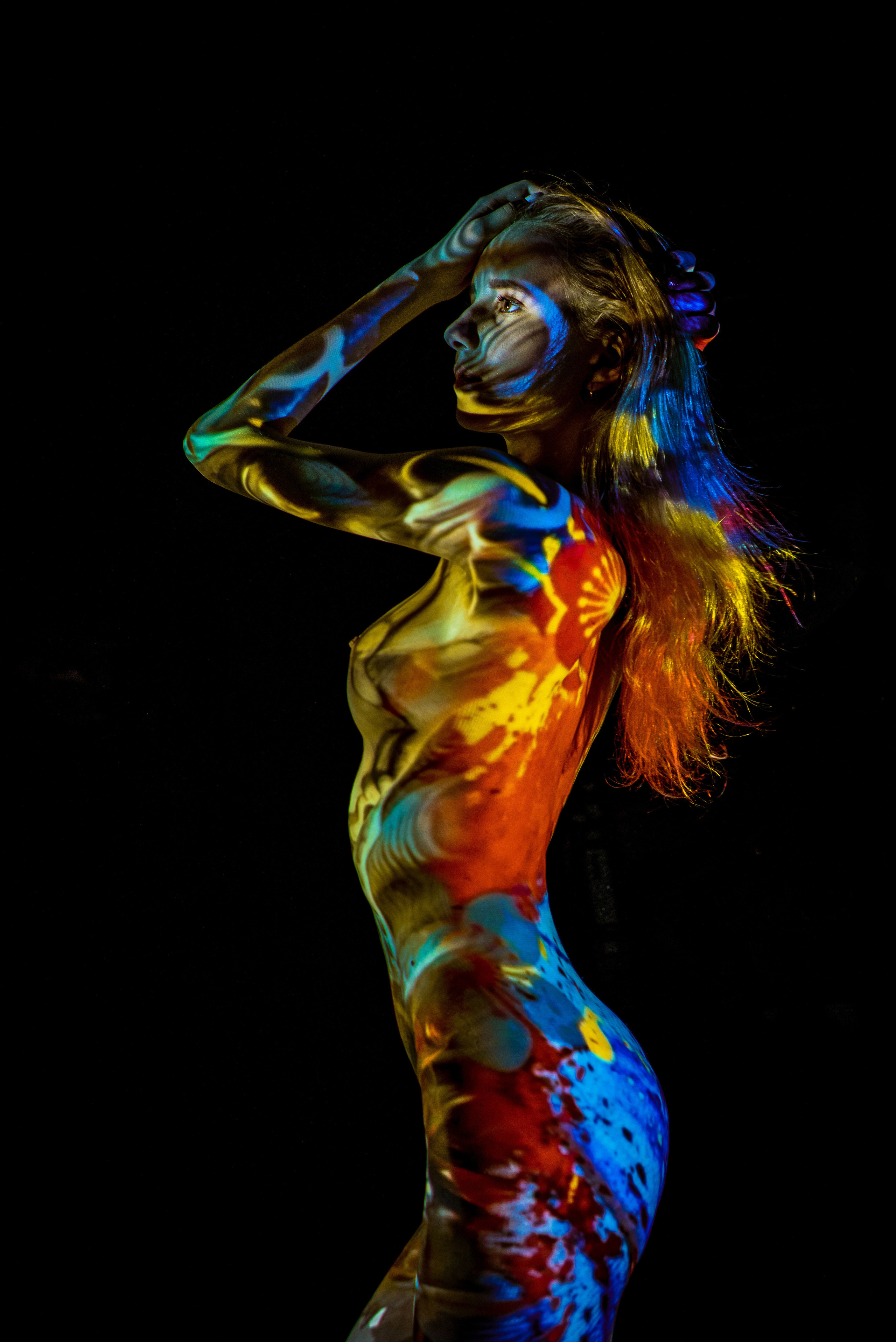 Съемка с проектором. Ню фотограф в городе Владивосток Алексей Кудряшов