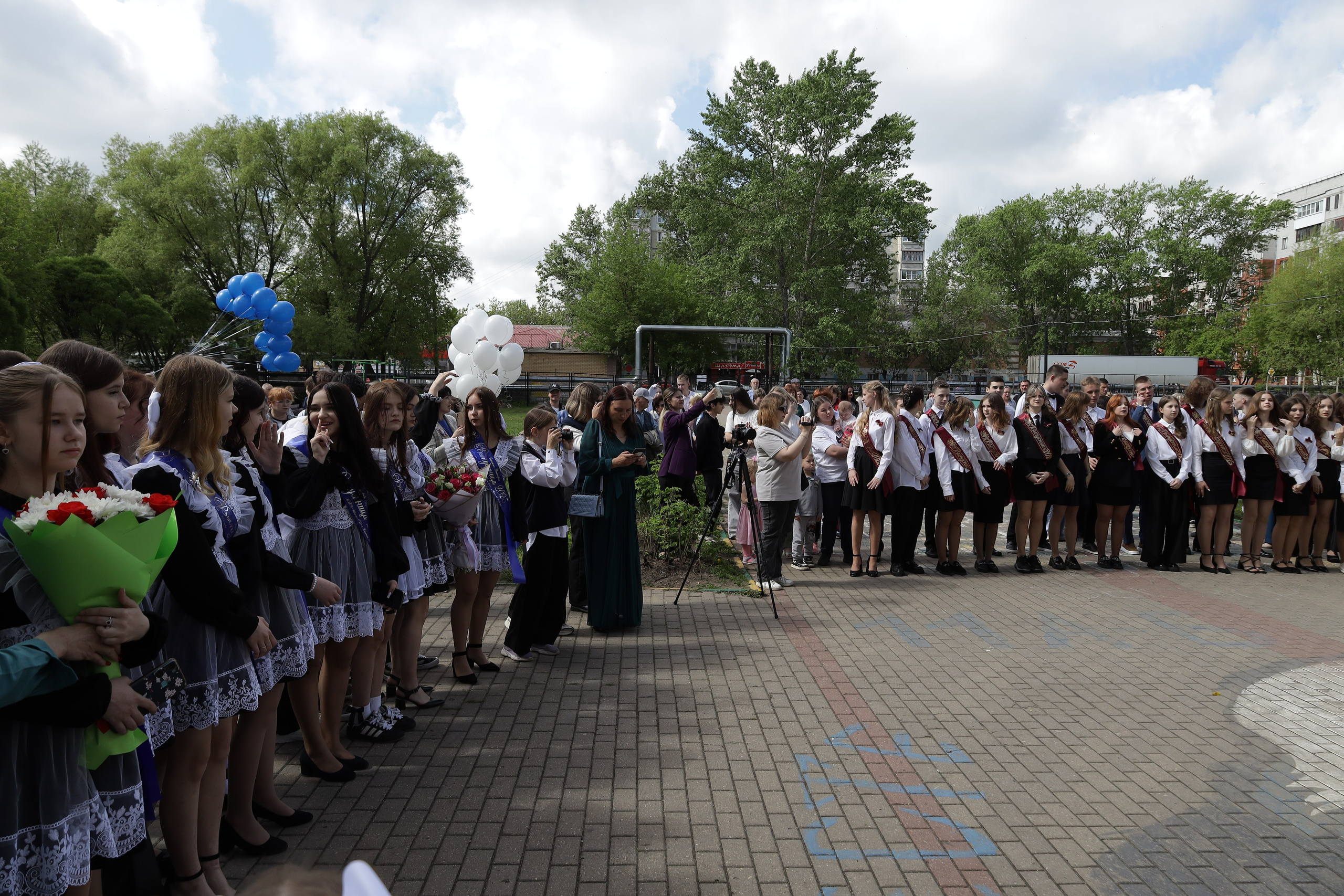 Последний звонок. Фотограф Надршина Лилия