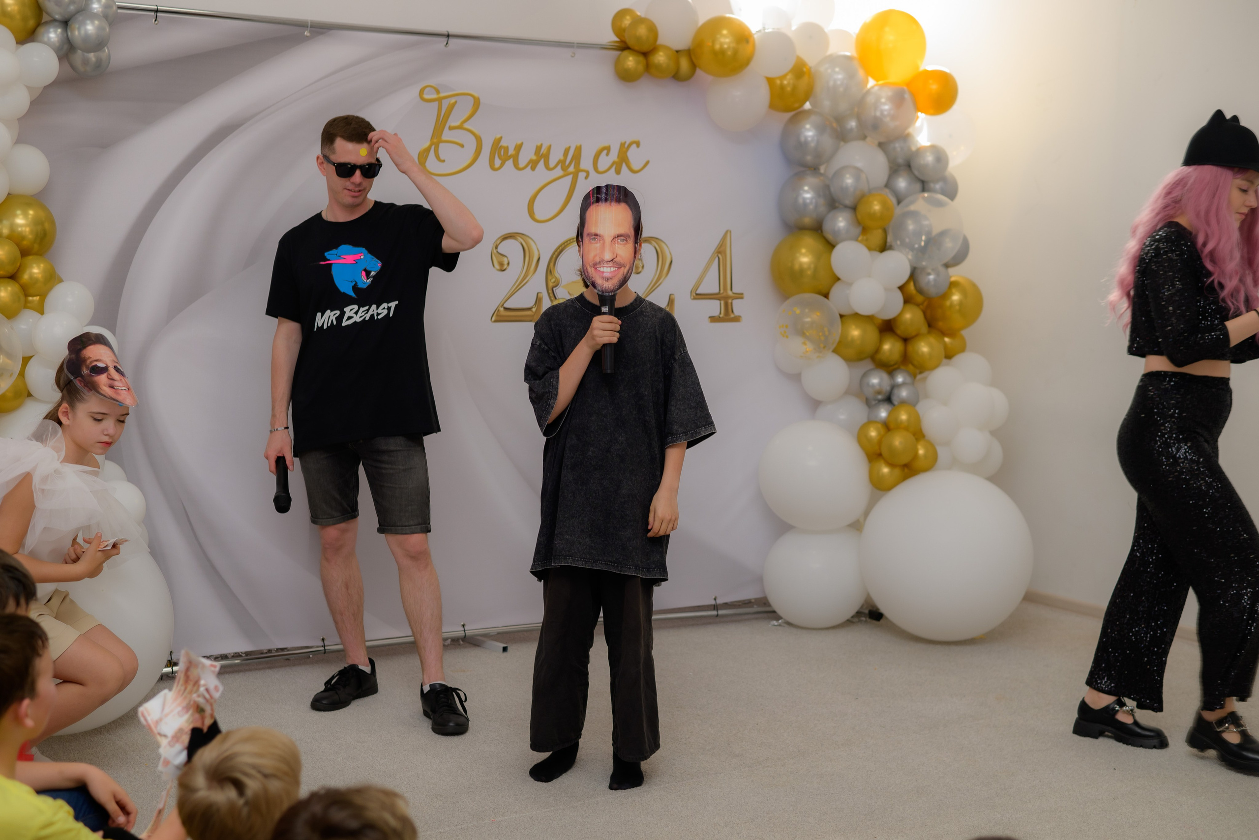 Выпускной 4классы. Выпускные книги Анапа Новороссийск Краснодар