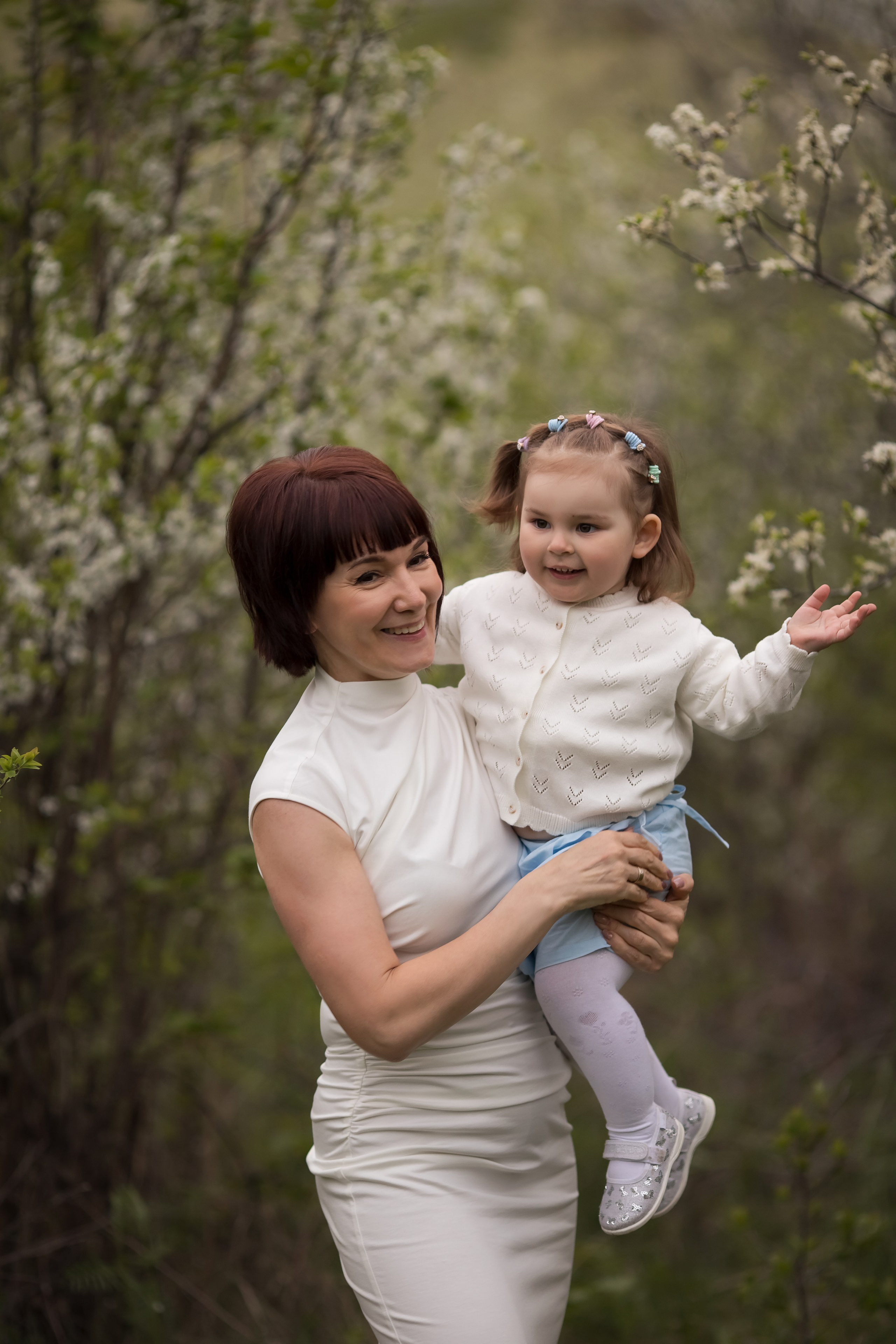 Цветущий апрель. Семейный и детский фотограф в Саратове Полина Коткина
