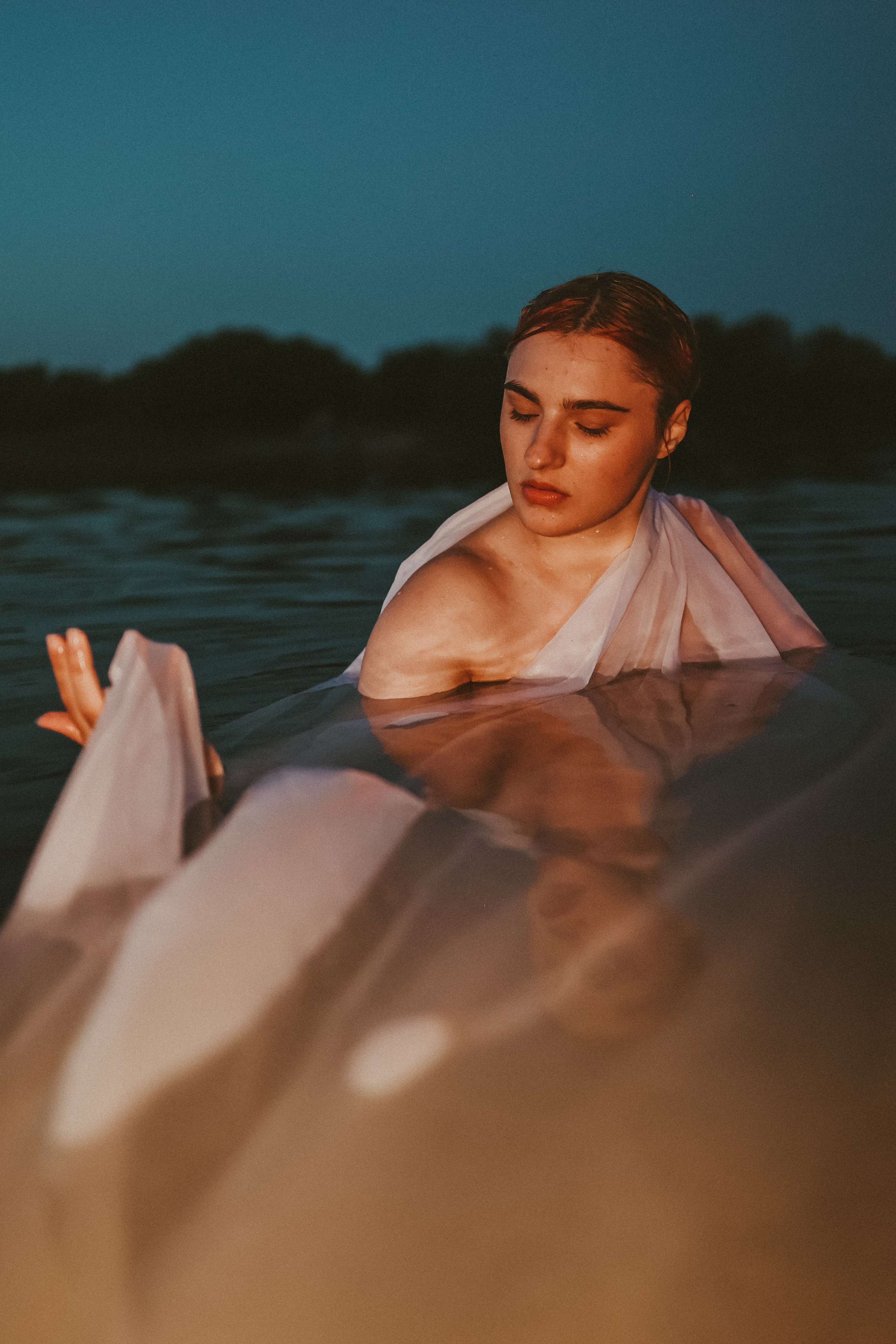 Творческая съёмка. Фотограф в Астане Элина Багинская