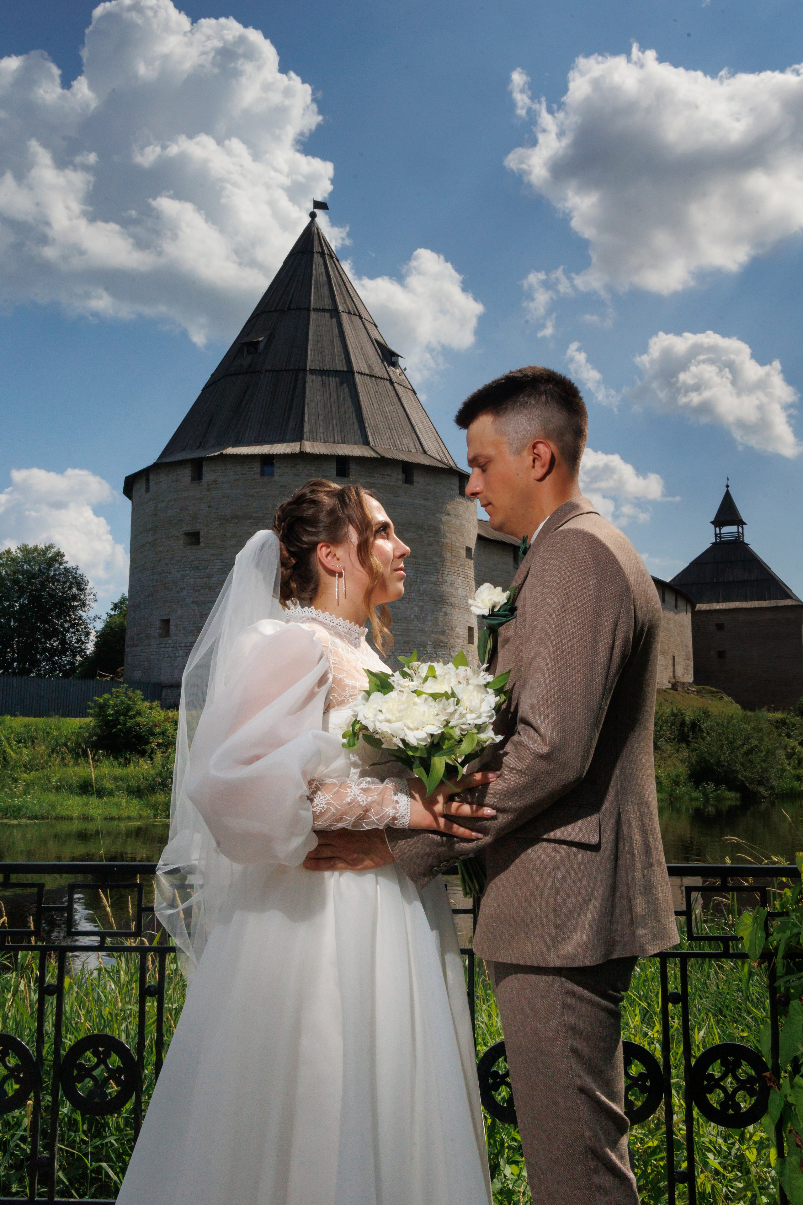 Захар и Ирина. Свадебный и семейный фотограф в г. Волхов Алексей Кочерыжкин