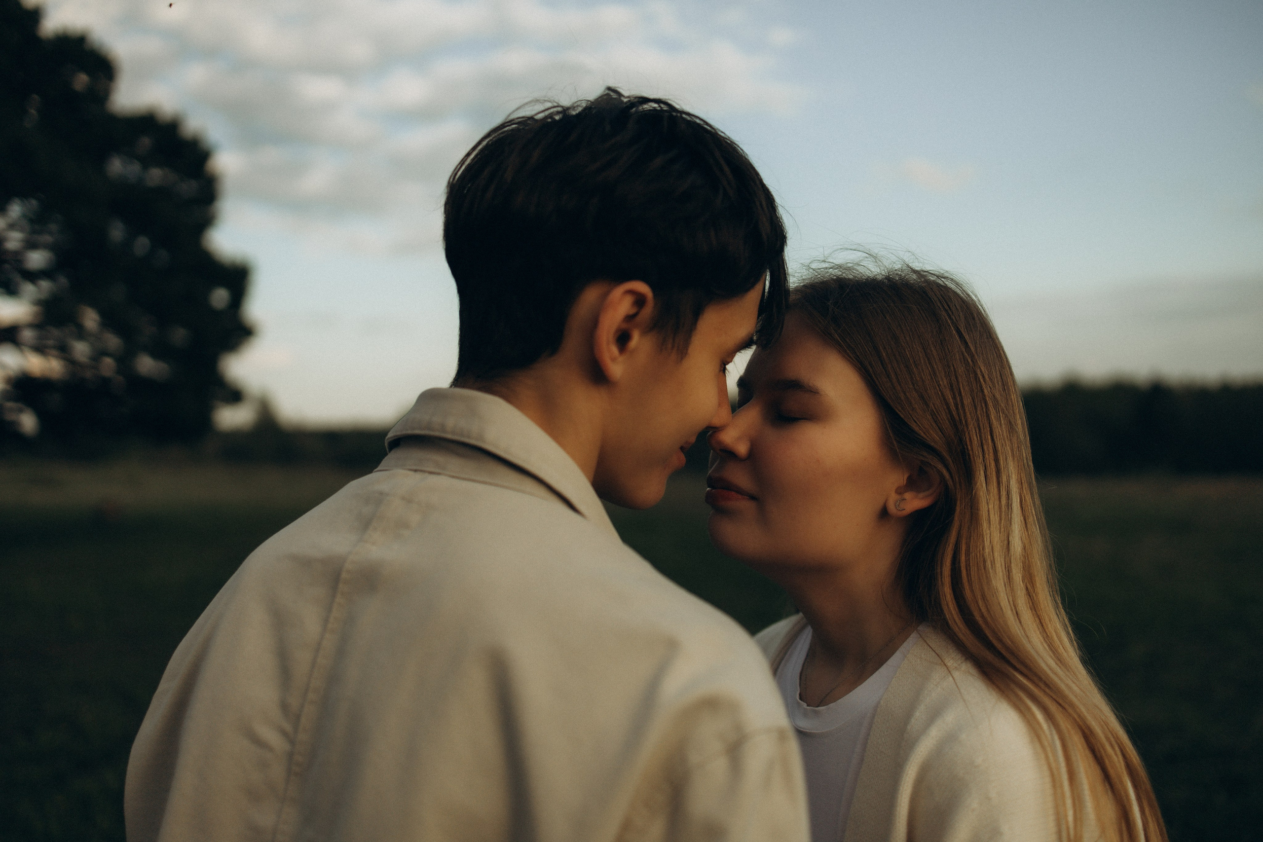 Лавстори ~300-летняя сосна~. Семейный фотограф в Ижевске Даша Денисова