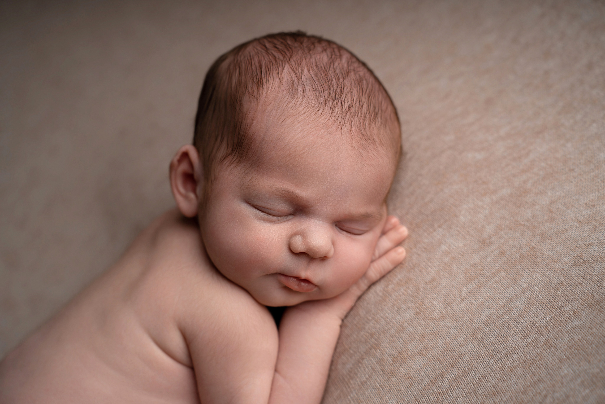 Ньюборн. Фотограф новорожденных Оренбург и свадебный фотограф Оренбург