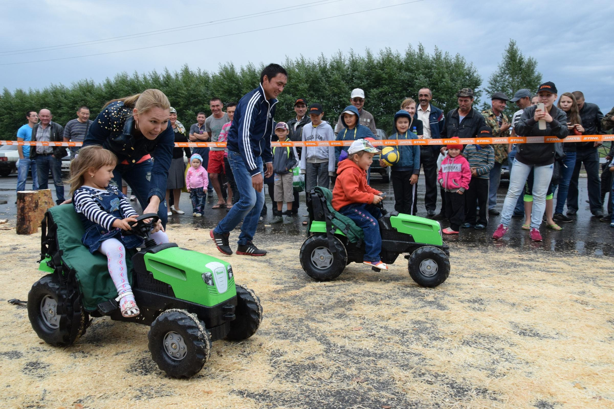 Репортажная съёмка. Фотограф Екатеринбург для вас или вашего бренда