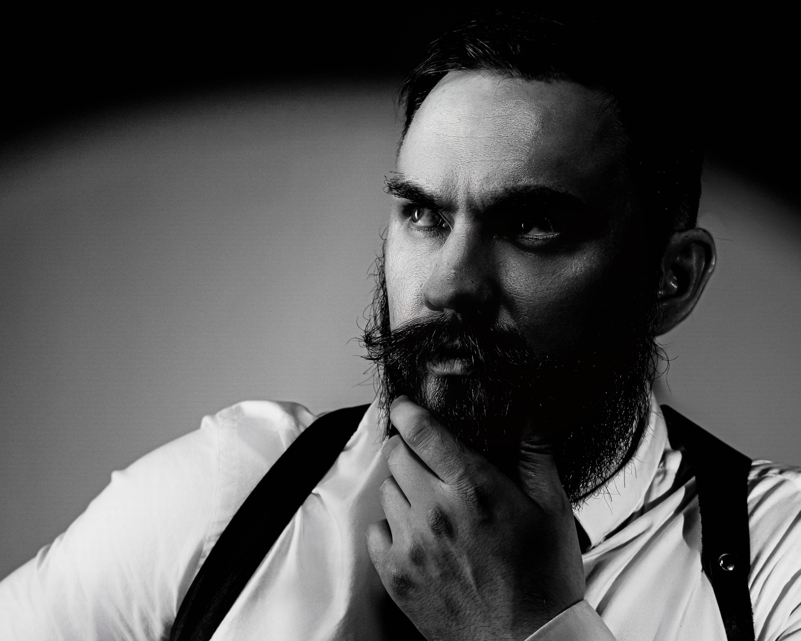 Креативная тематическая индивидуальная портретная съёмка. Фотограф Екатеринбург для вас или вашего бренда