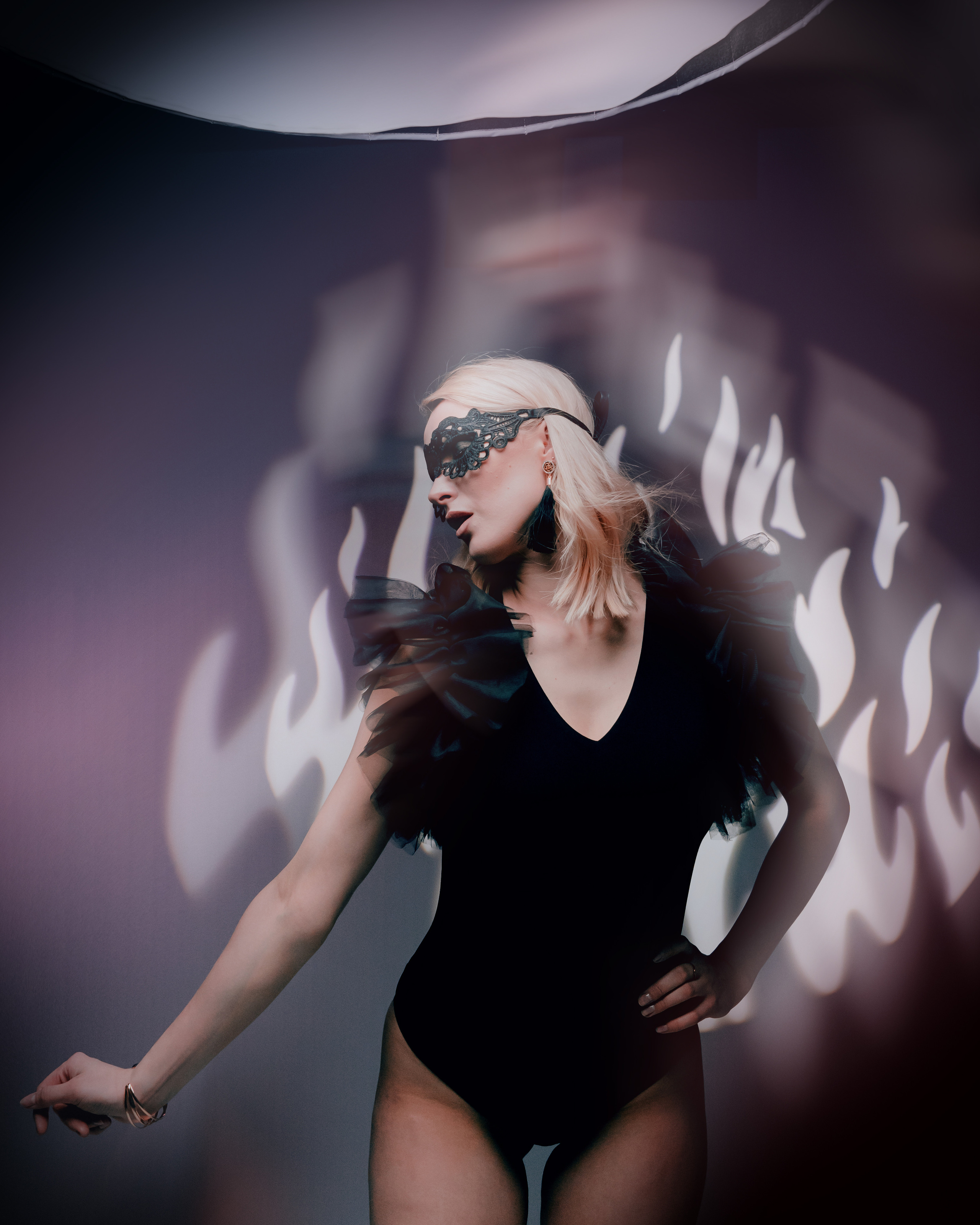 Креативная тематическая индивидуальная портретная съёмка. Фотограф Екатеринбург для вас или вашего бренда