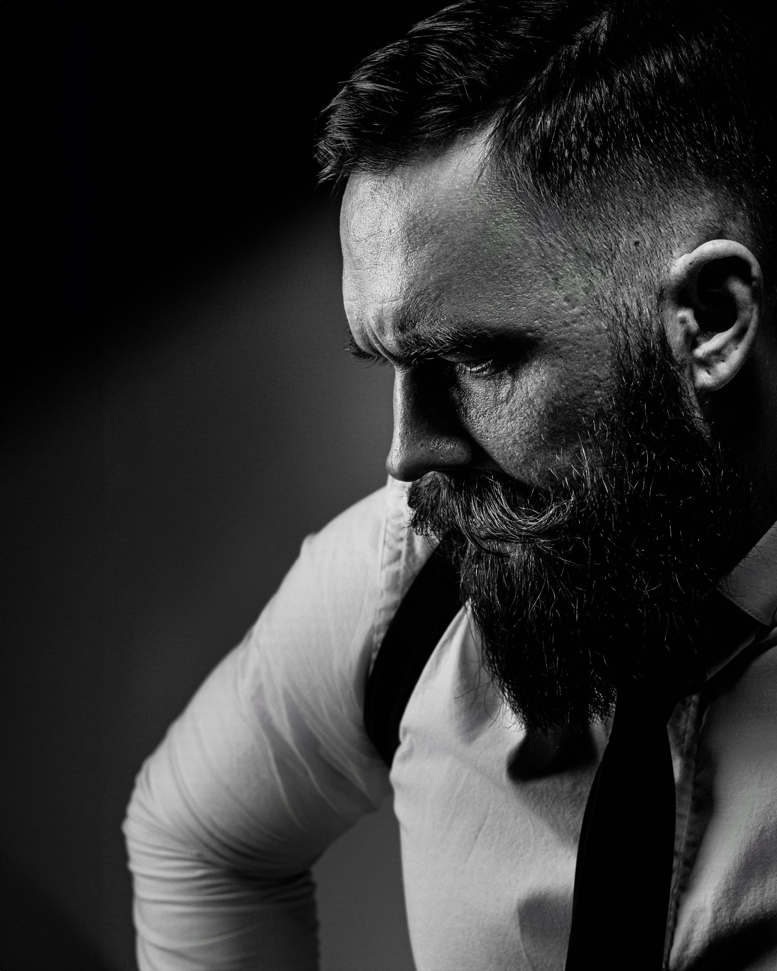 Креативная тематическая индивидуальная портретная съёмка. Фотограф Екатеринбург для вас или вашего бренда