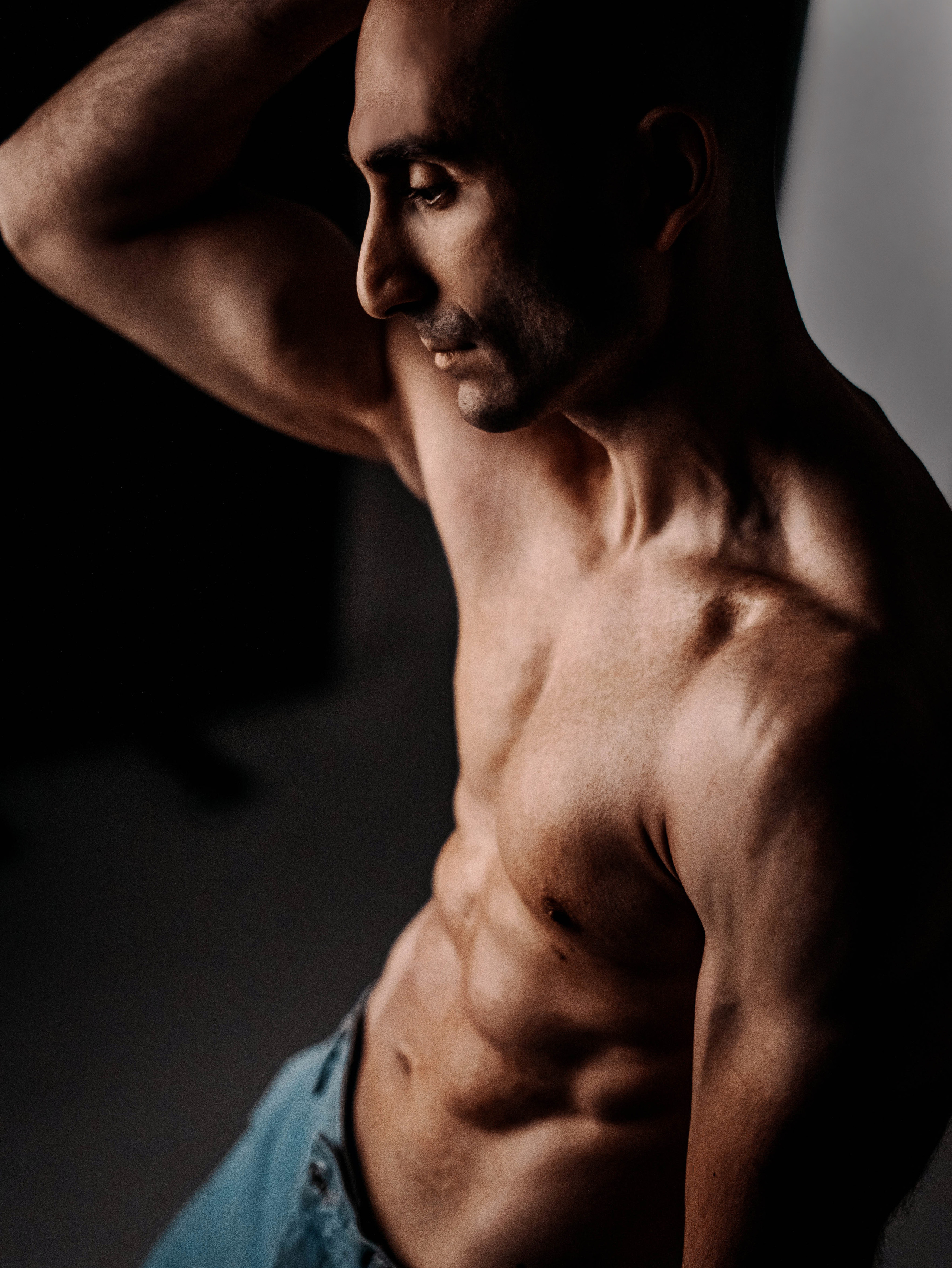 Креативная тематическая индивидуальная портретная съёмка. Фотограф Екатеринбург для вас или вашего бренда