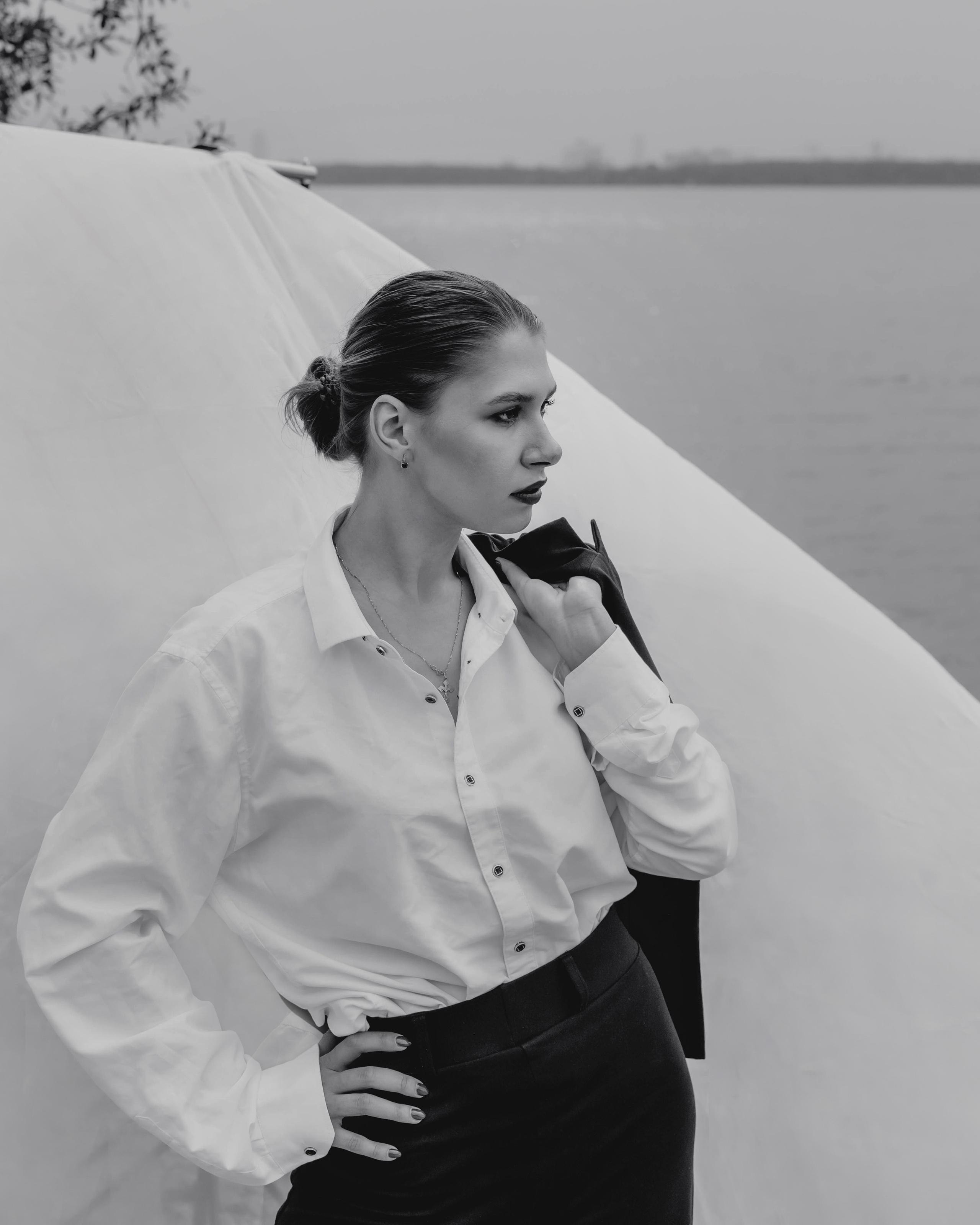 Креативная тематическая индивидуальная портретная съёмка. Фотограф Екатеринбург для вас или вашего бренда