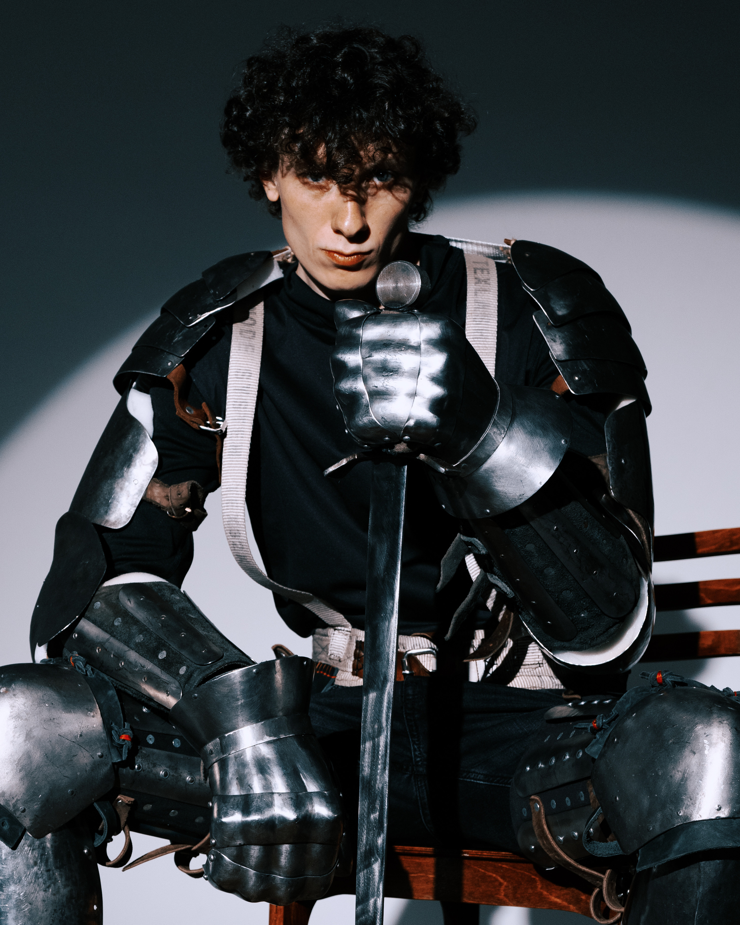 Креативная тематическая индивидуальная портретная съёмка. Фотограф Екатеринбург для вас или вашего бренда