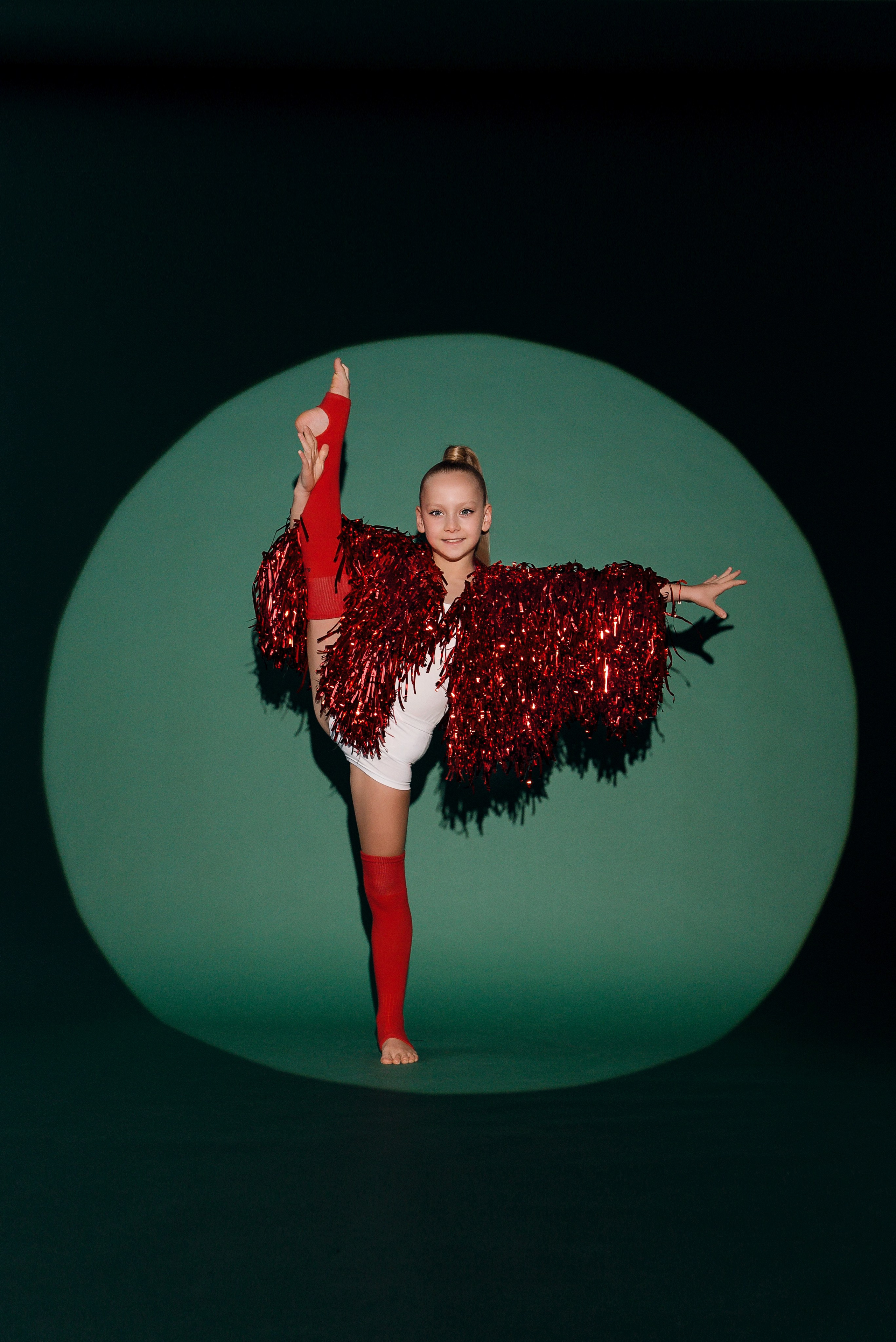 Варя и Лиза Новый год. Детский фотограф в Долгопрудном и Москве