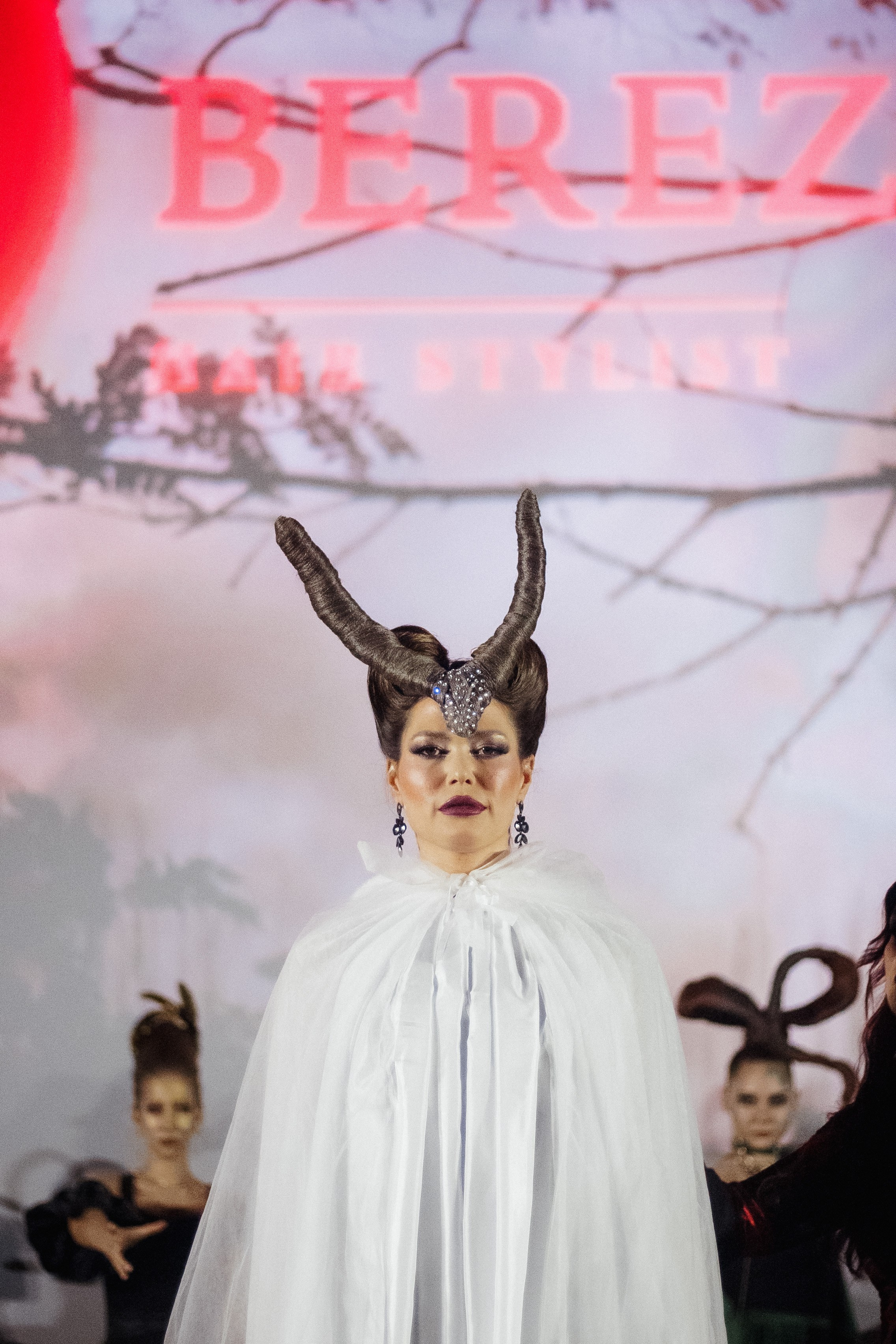 ФЭШН КОНФА. СВОИ. ФОТООТЧЕТЫ-СОБЫТИЯ-МЕСТА