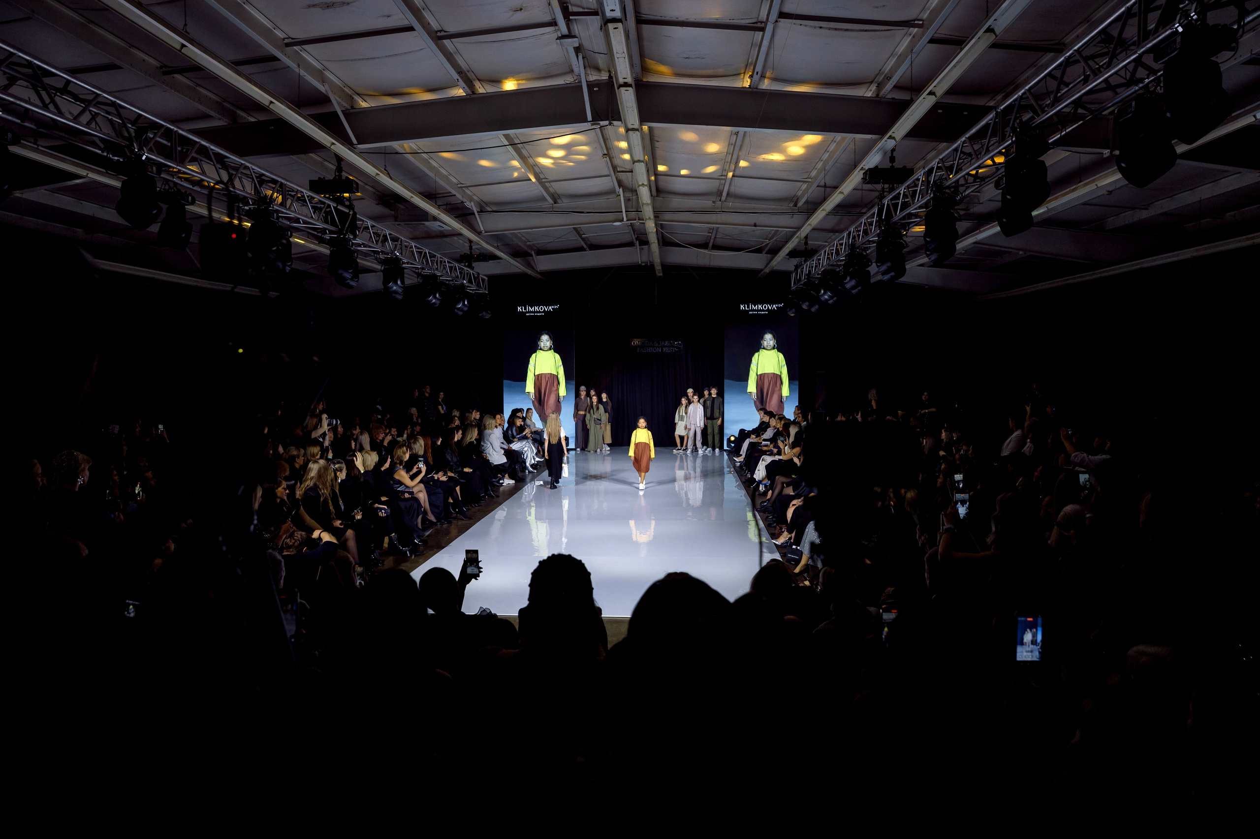 O&J Fashion Fest осень'25. Свадебный фотограф Иркутск, репортажный фотограф Иркутск