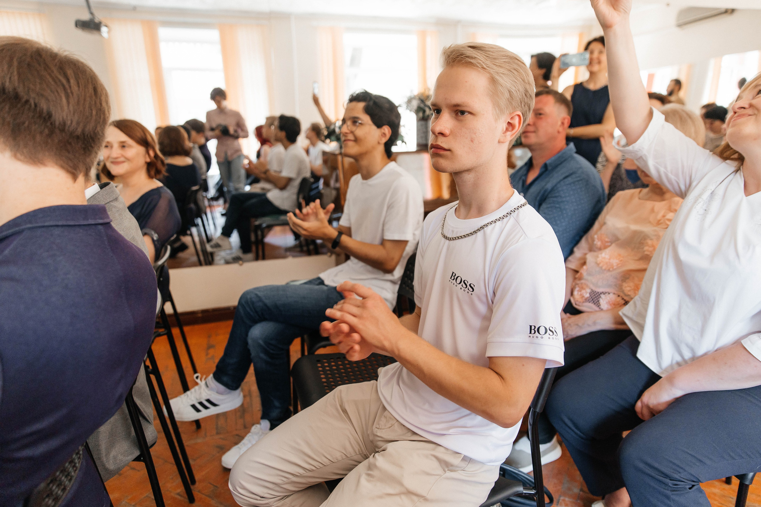 Гимназия Пеленг. _Carpe diem_