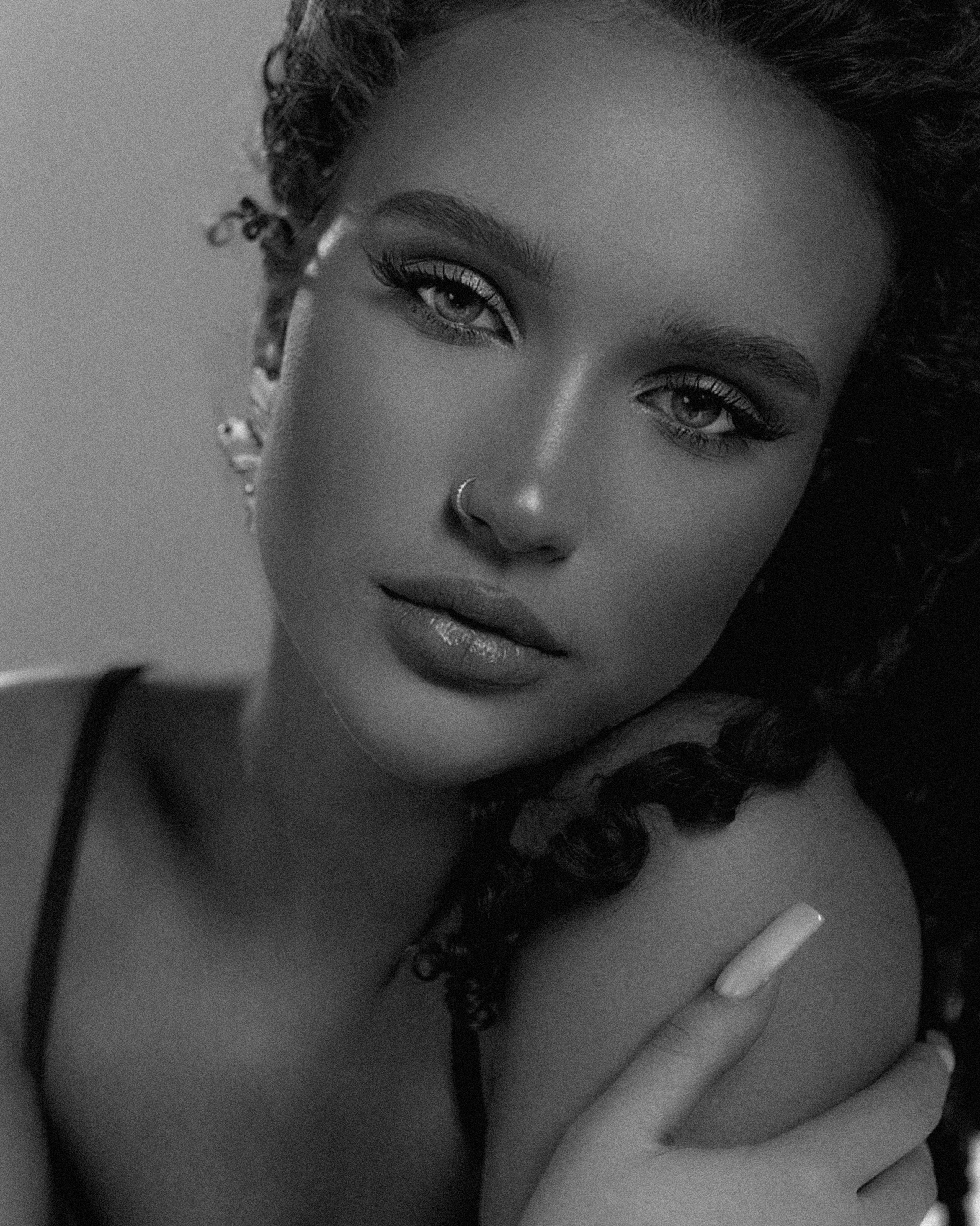 ULIANA. Ася Солопова, фотограф Тюмень