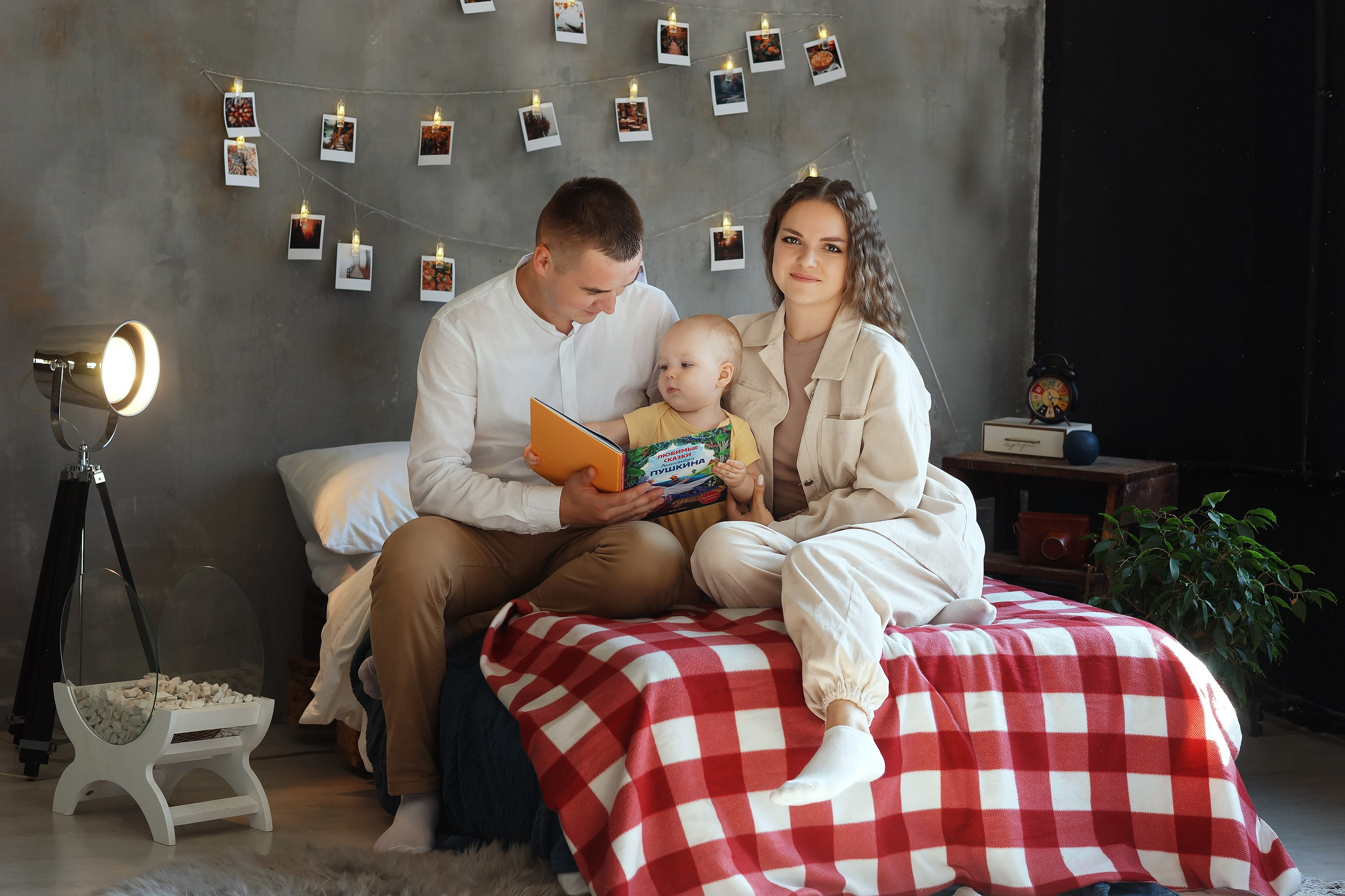 Семейная съёмка. Студийная. Семейный фотограф г. Новокузнецк Юлия Машникова