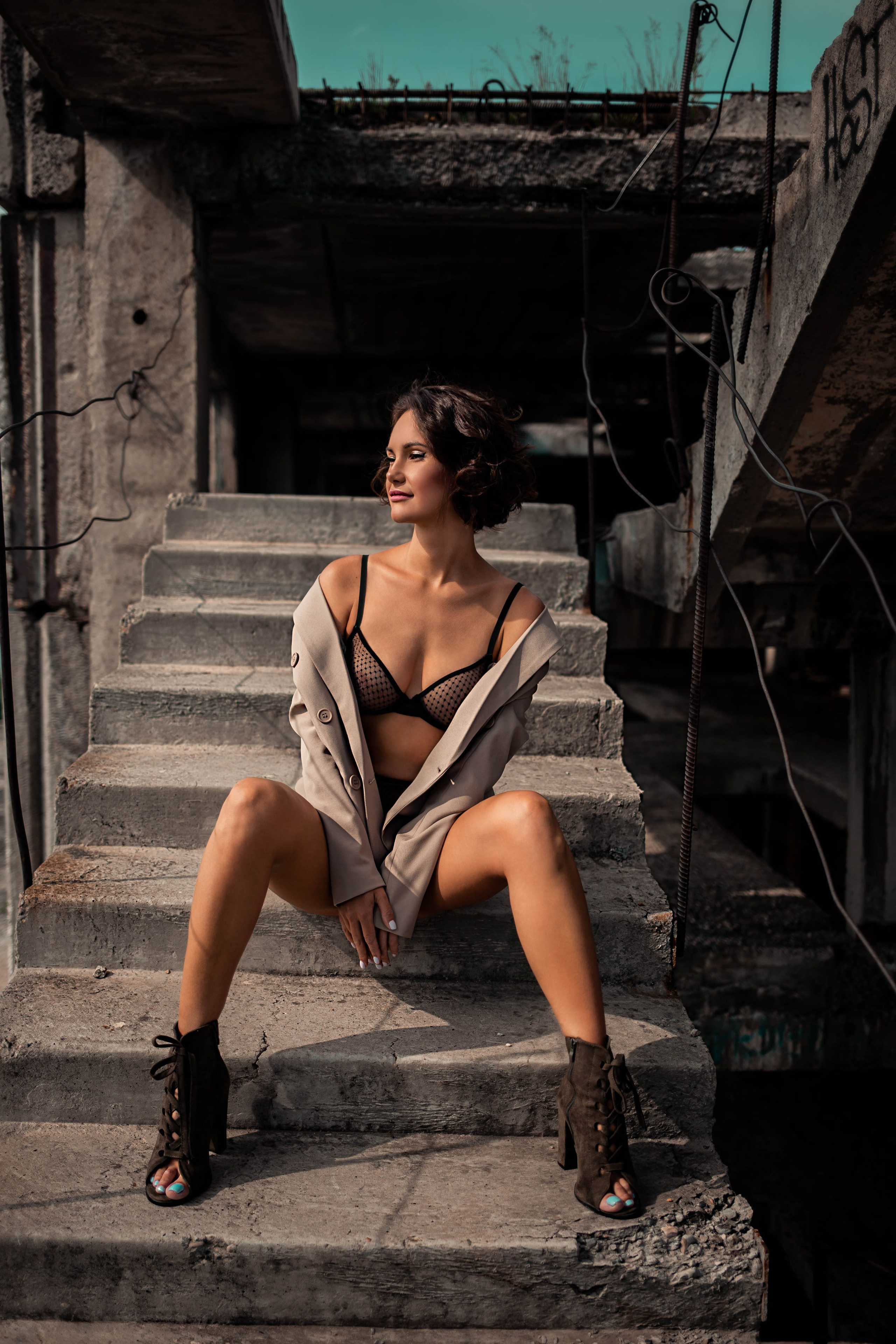 «Заброшка» — фотосессии в заброшенных зданиях. Nadin.K фотограф Иркутск, Байкал, Братск