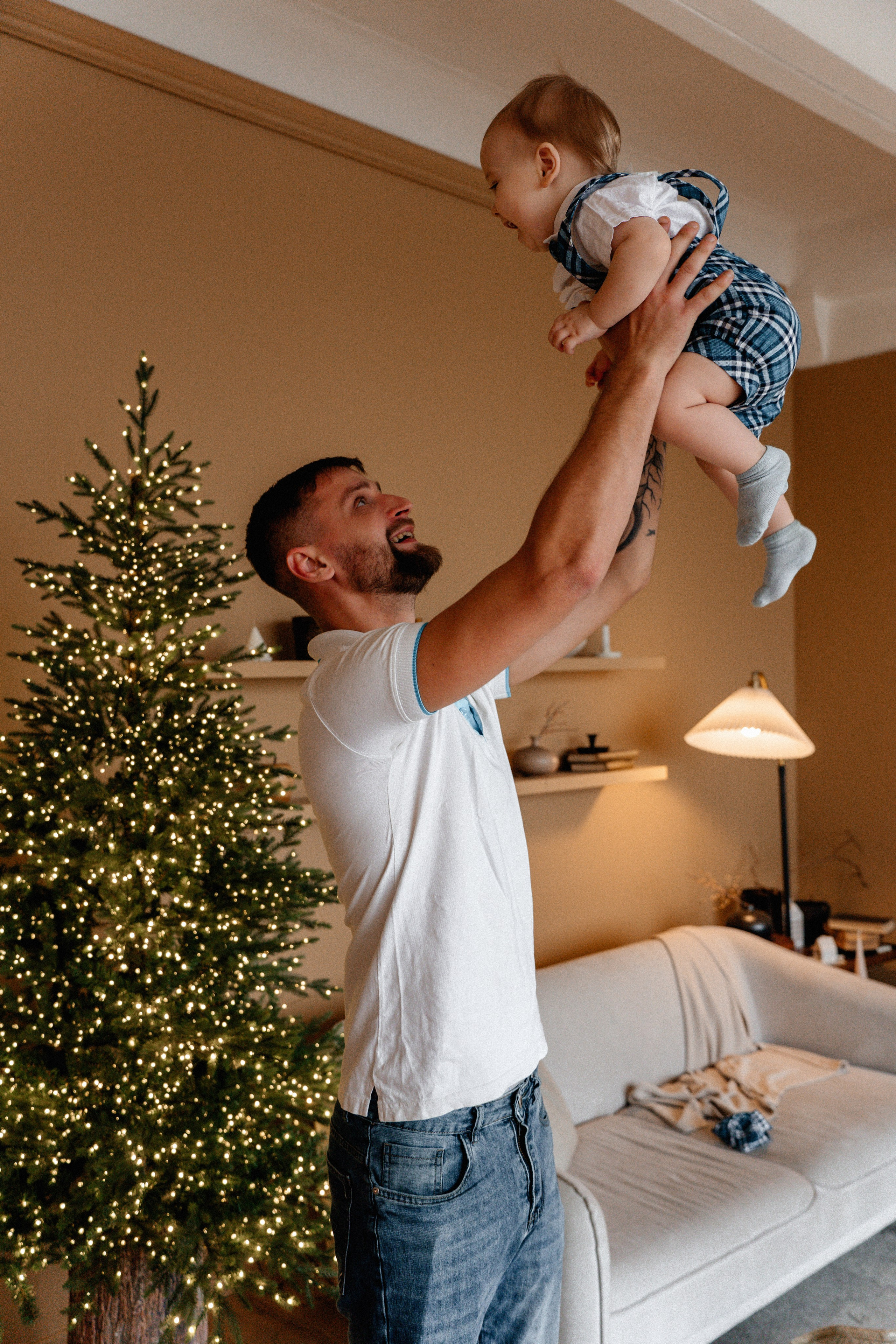 Наш сладкий малютка отметил годик. Ваш семейный фотограф в Минске — Вика Трегубова