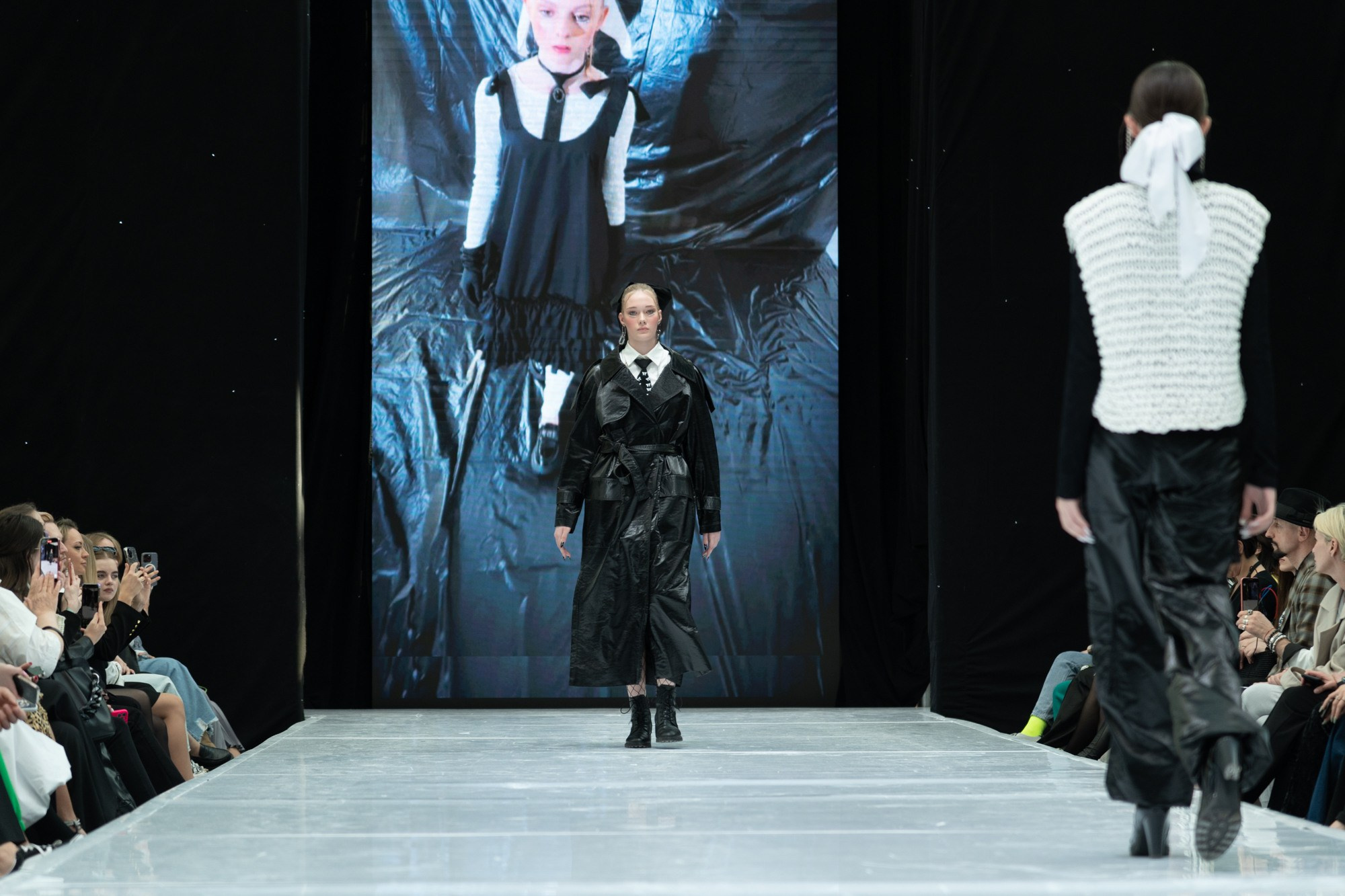 DEVUSI / 23. Sakunov Photo